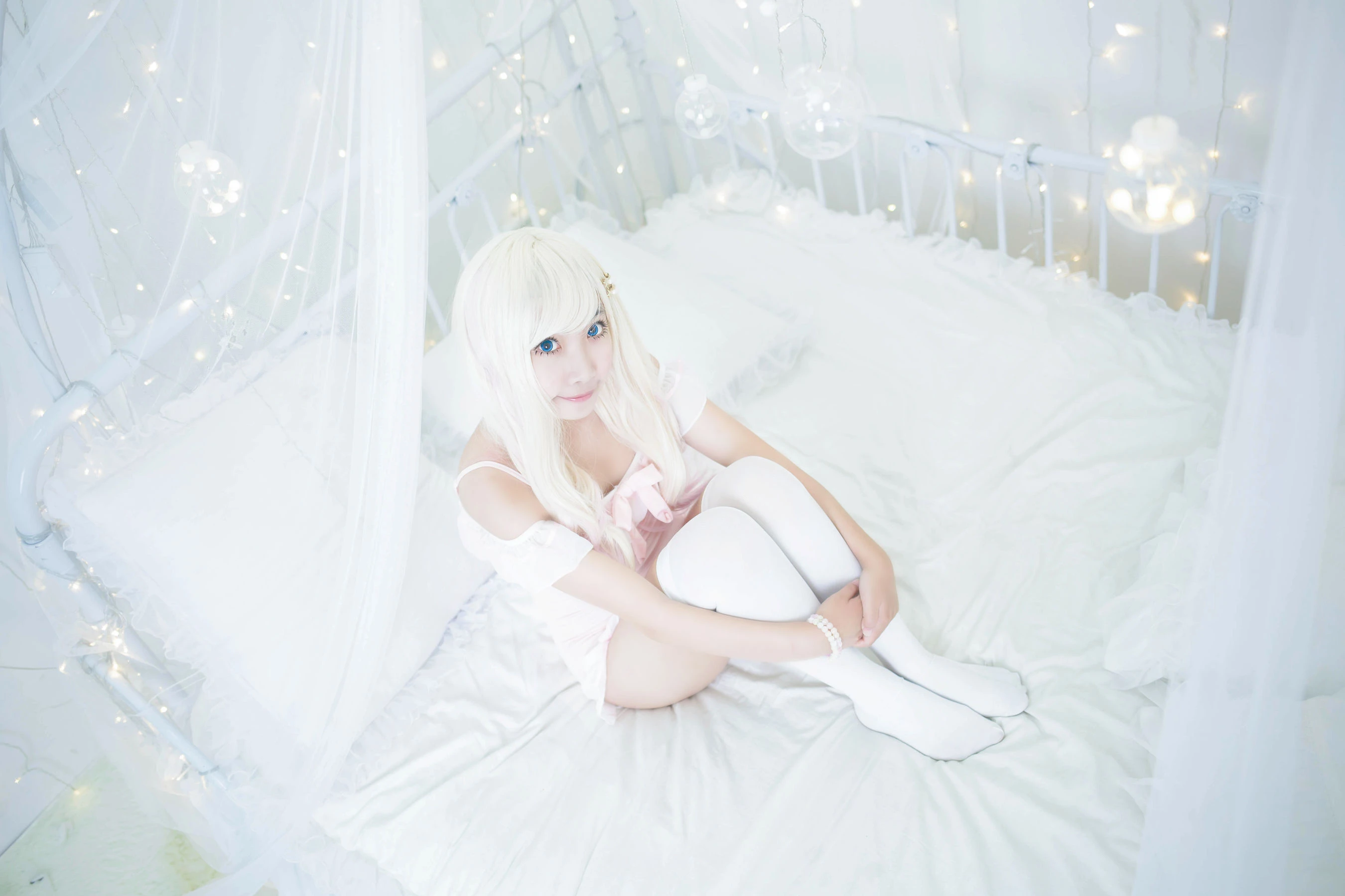 萝莉蜜嘟喵 粉色泳衣插图2