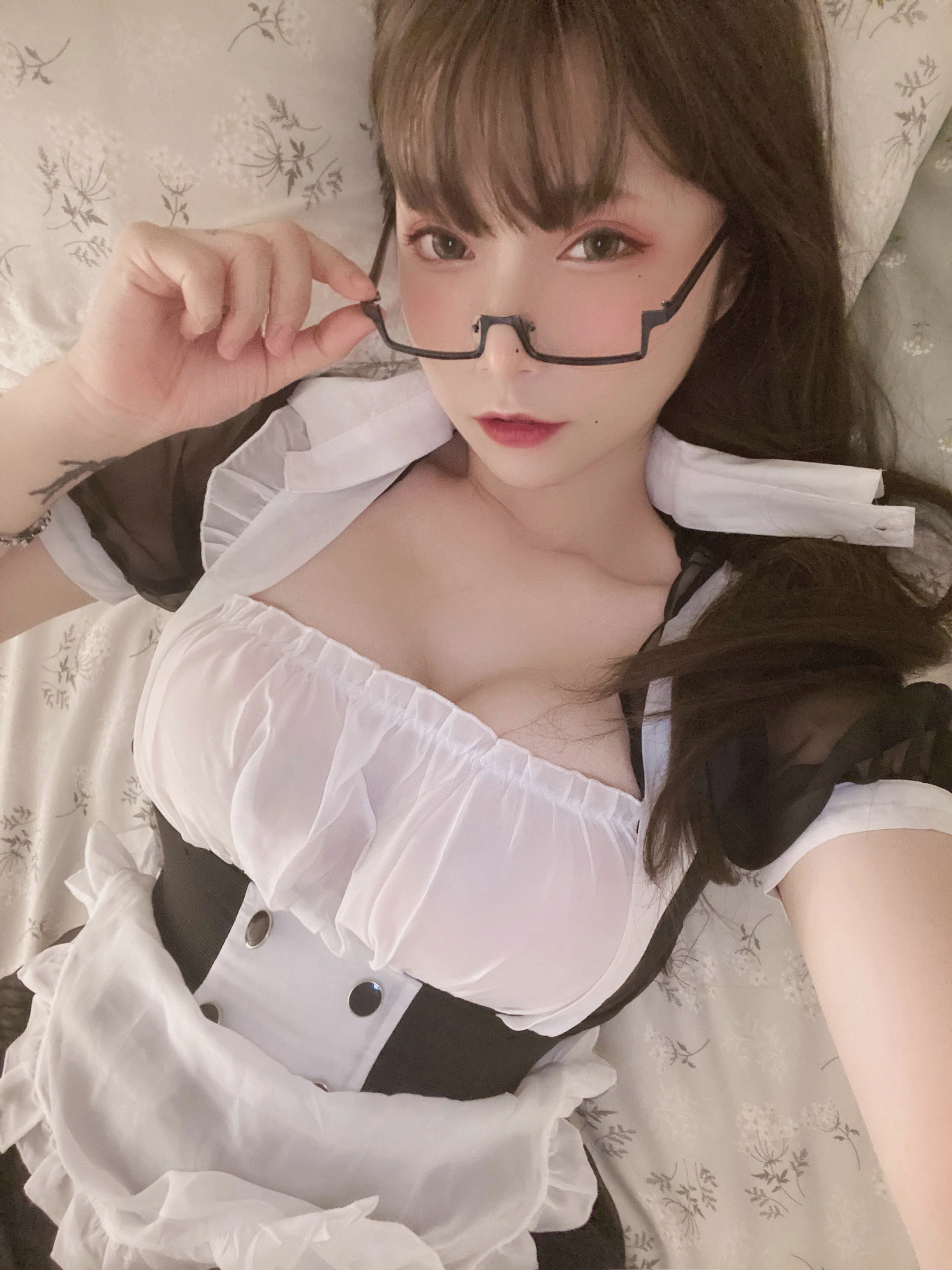 次屁啦 – 透明女仆桃插图3