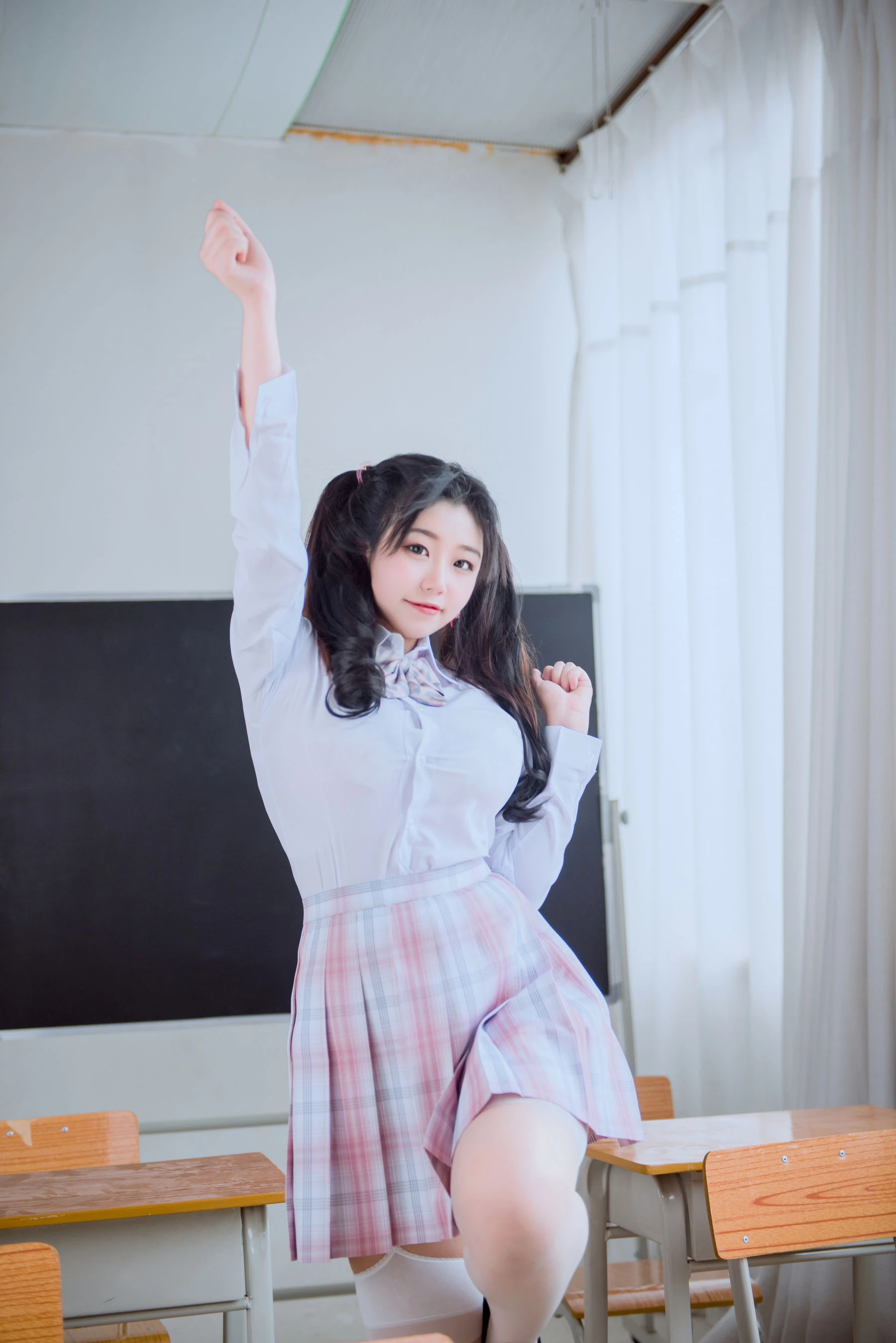 动漫博主穆零Mu0 – 老师学生插图1