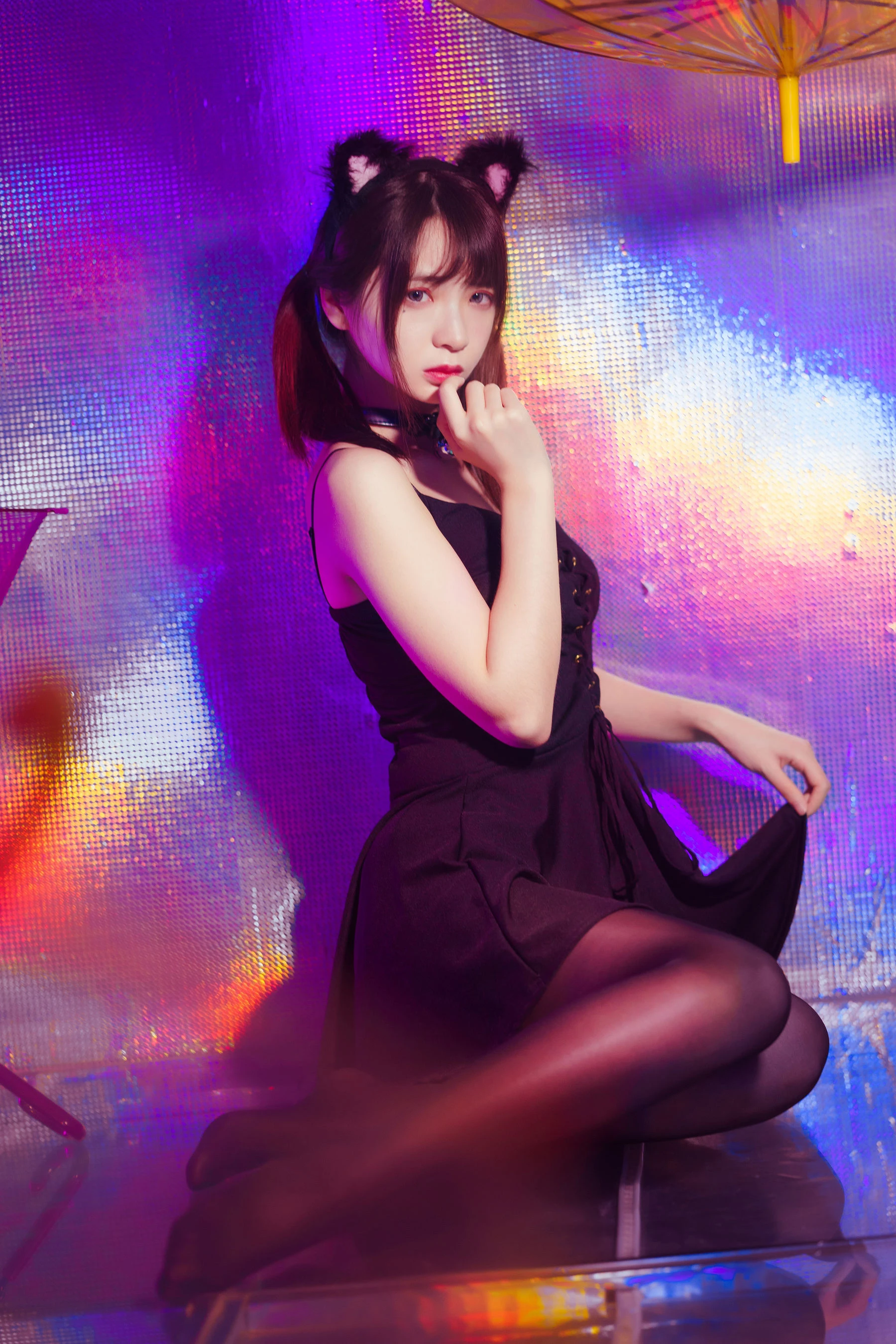 疯猫ss《丝袜狂想曲(光)》插图2