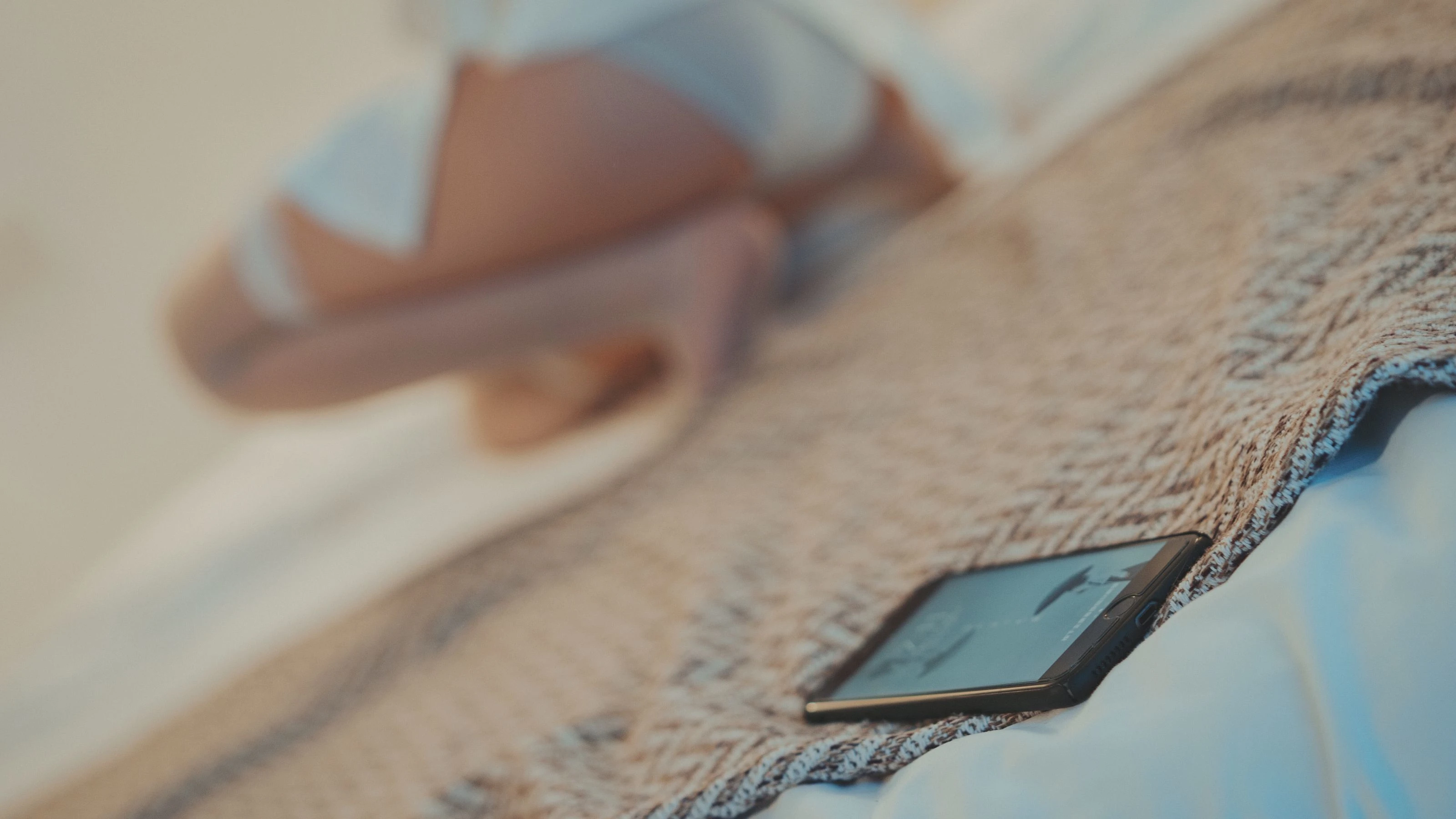 COSER美女逐月su 小护士插图1