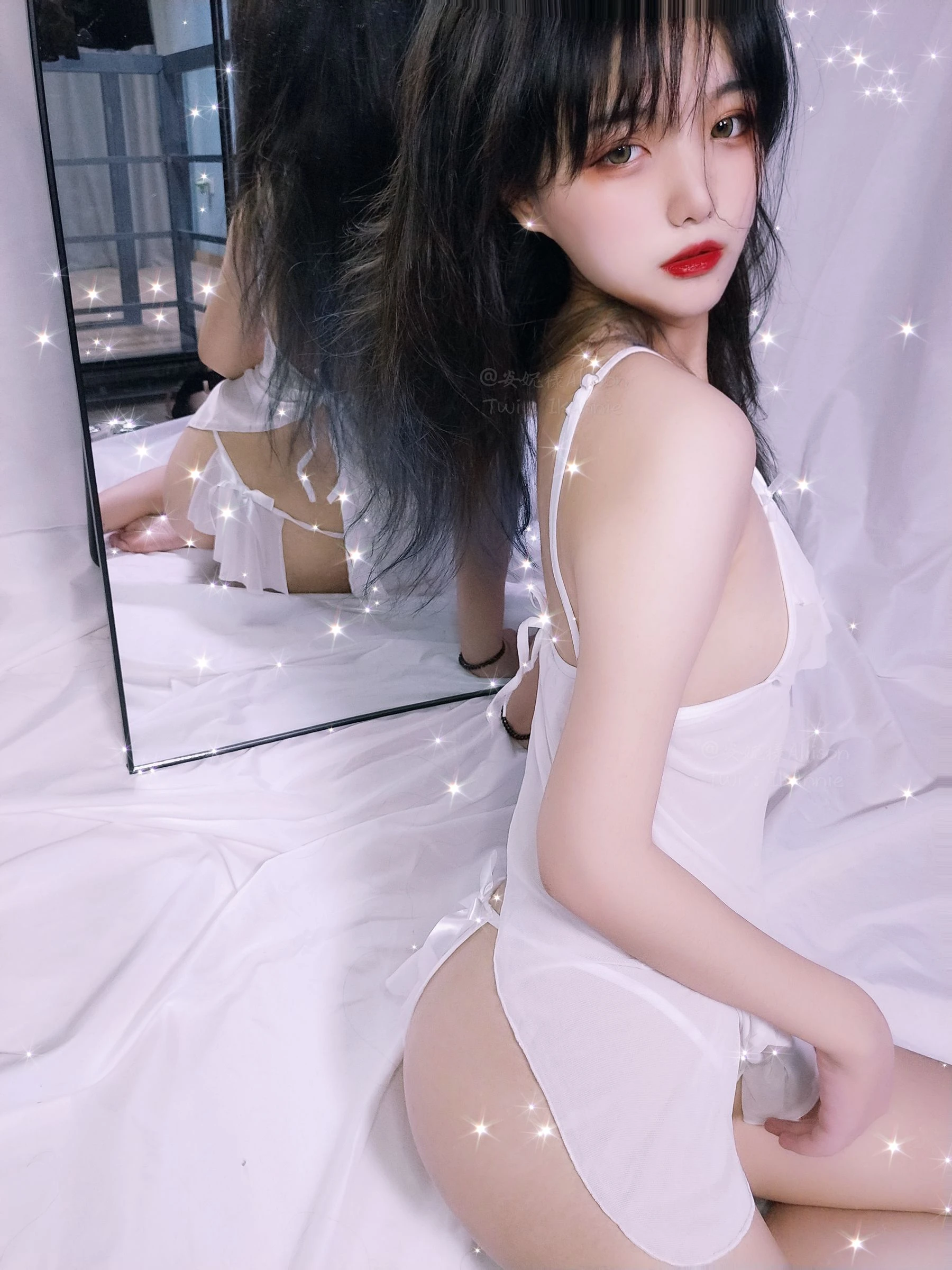 安妮 – 白色睡衣插图6