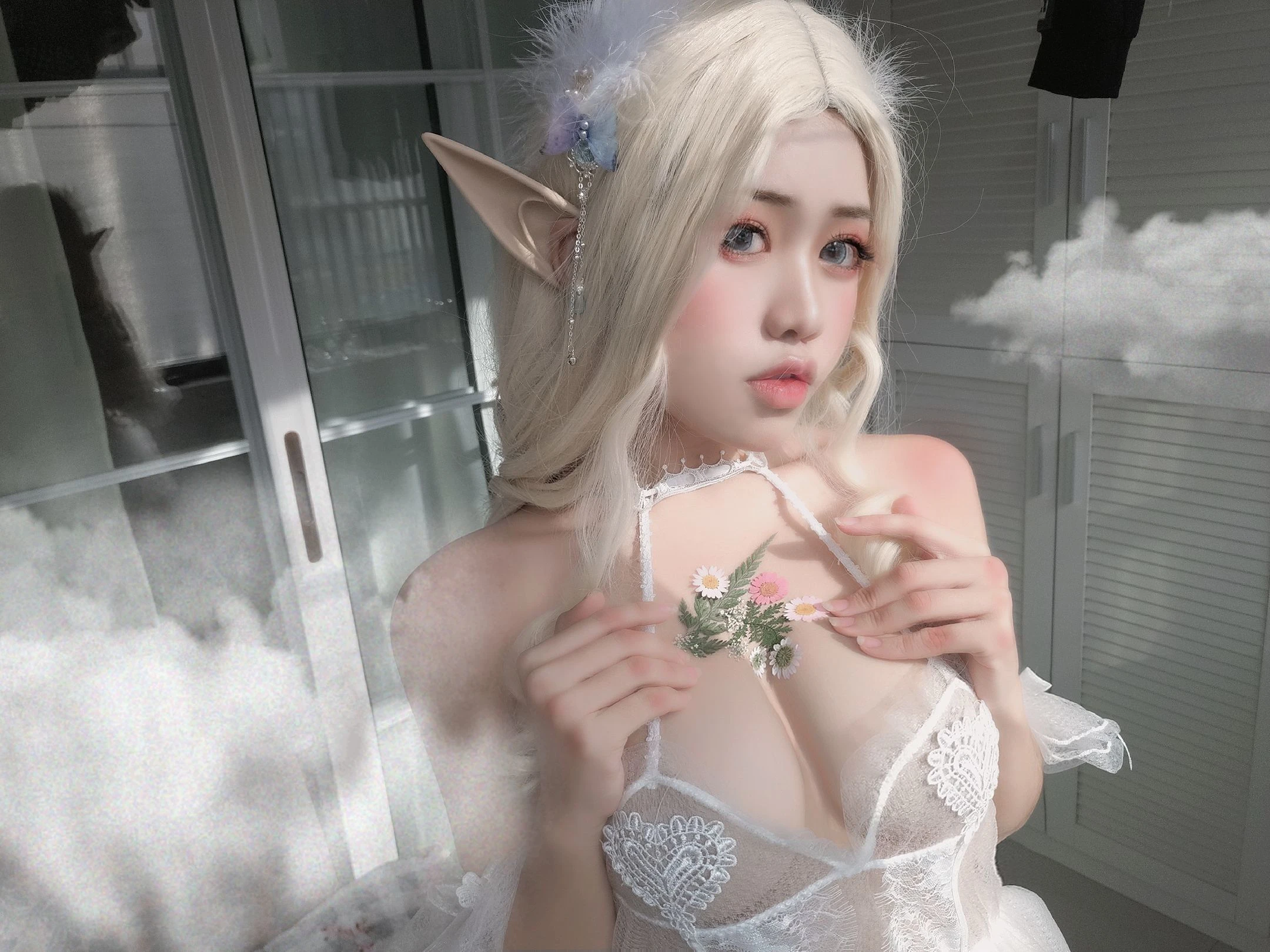 一笑芳香沁写真 少女与花插图6