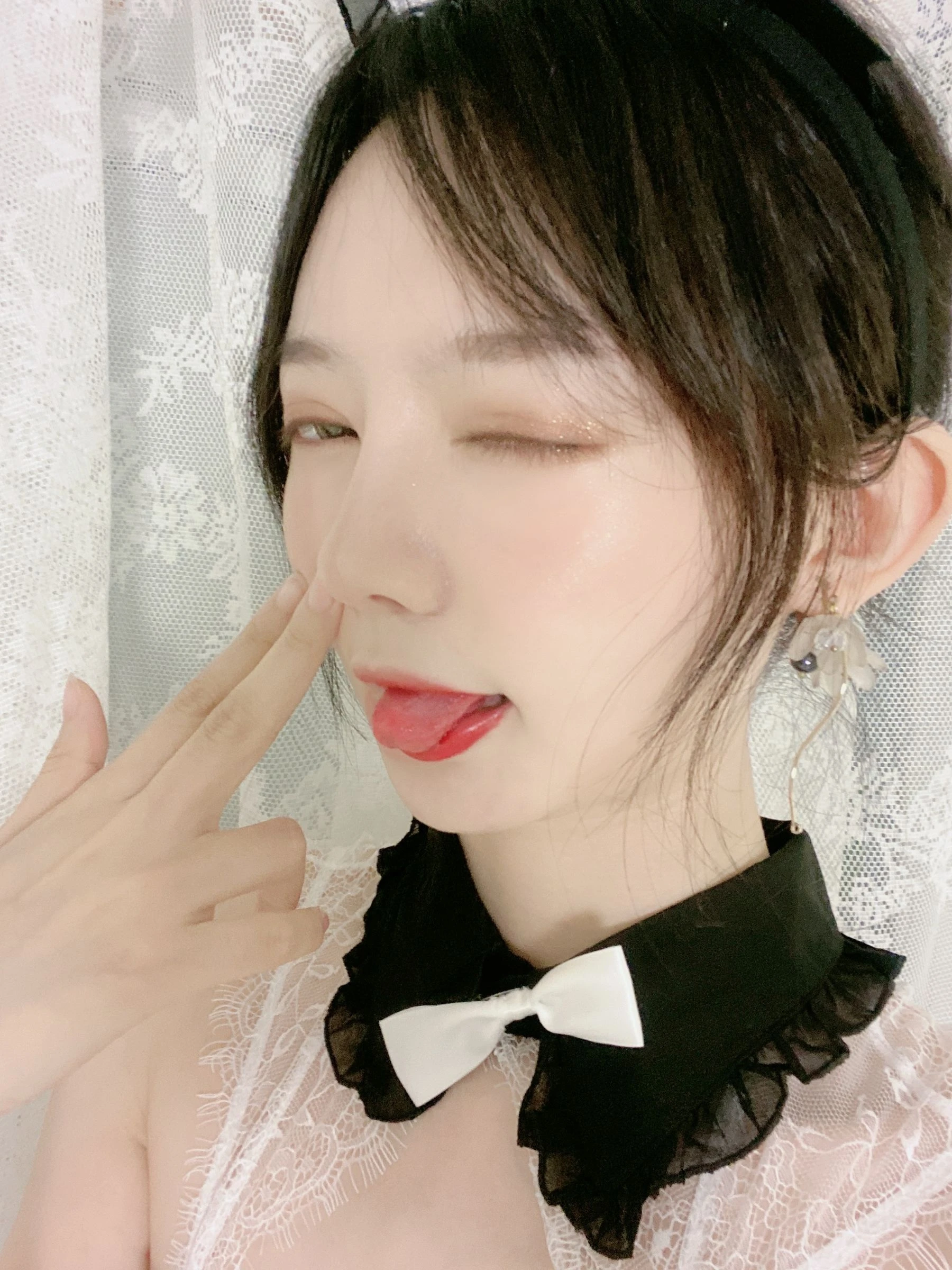 51酱 – 油光袜插图1