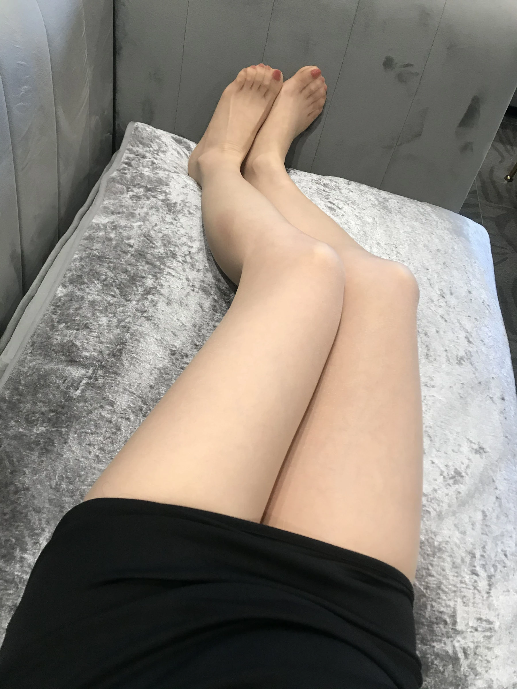 丝足博主麋鹿_Monroe 2020.05.28 情趣自拍插图3