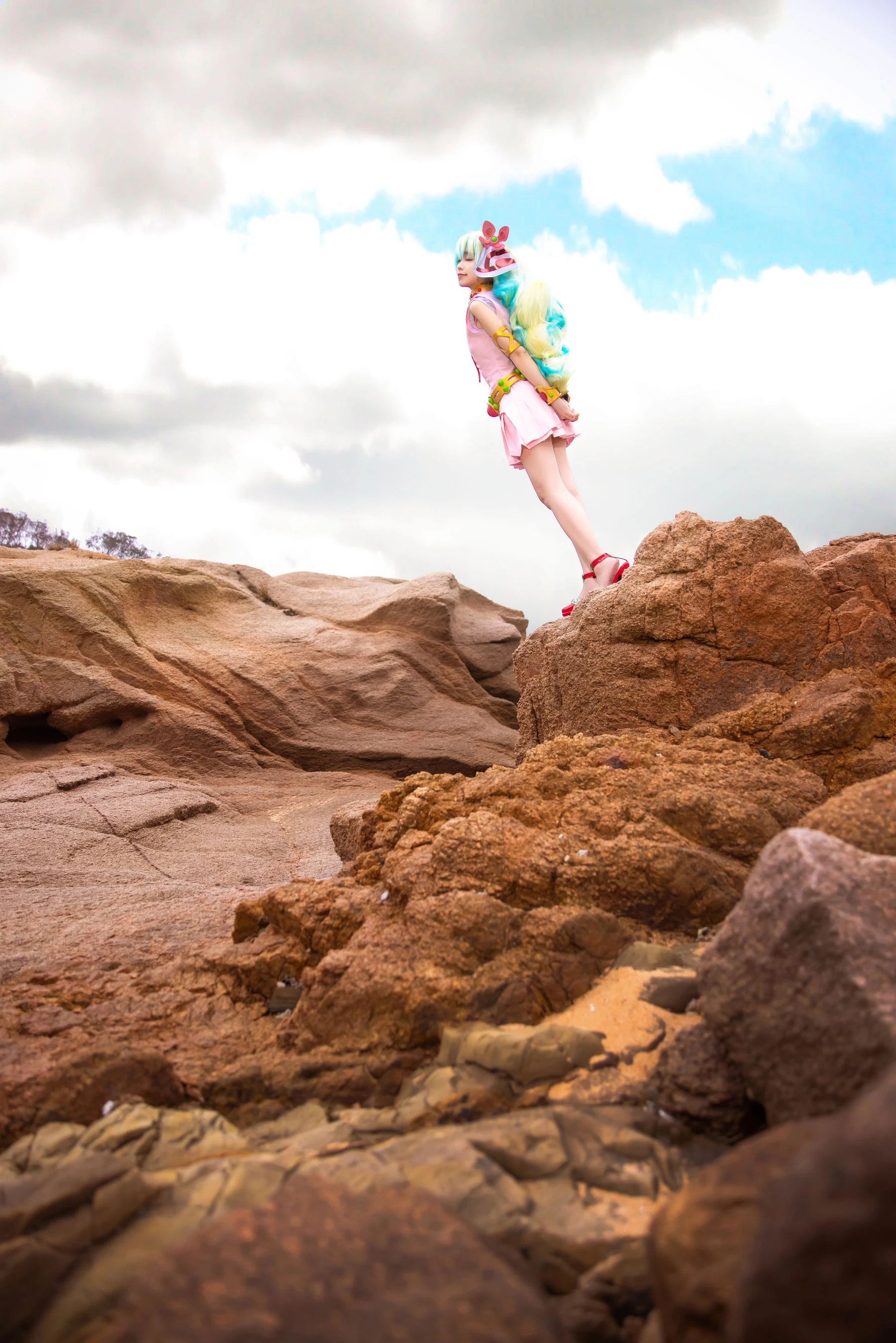 动漫博主G44不会受伤 – 尼娅插图3