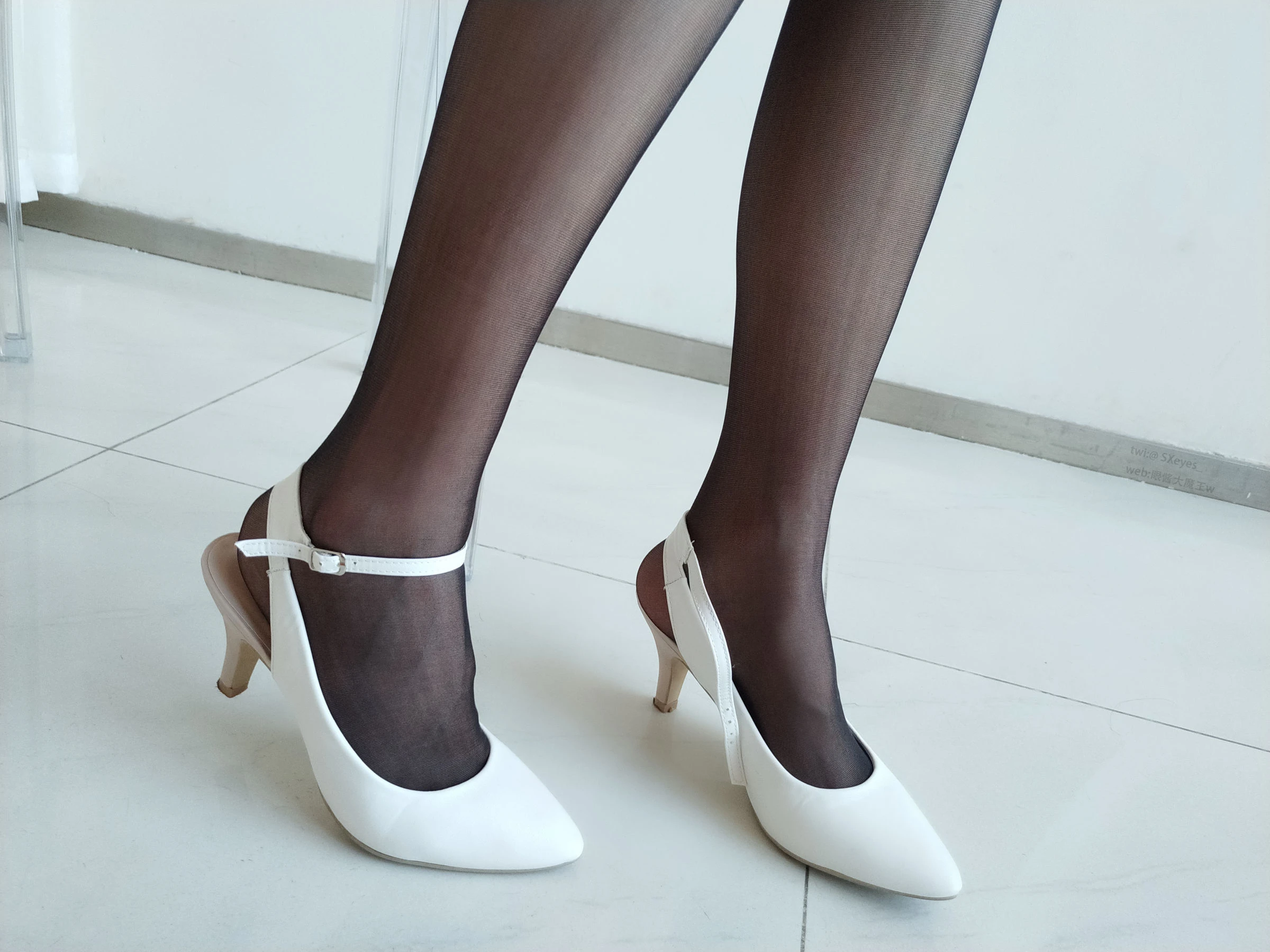 萌妹子眼酱大魔王w 爱喝可乐的OL插图6