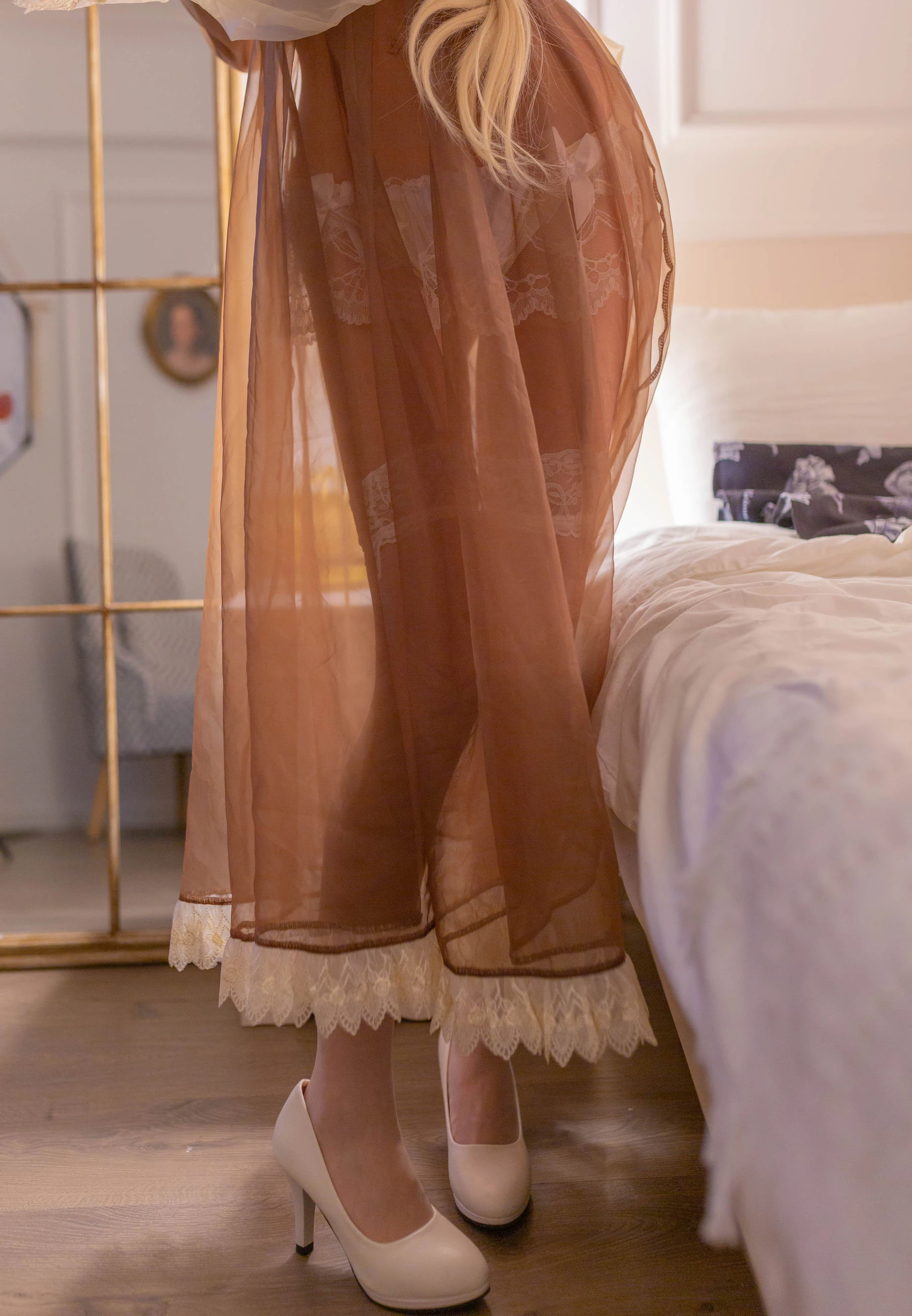 福利姬嘎潼 – 透明女仆插图4