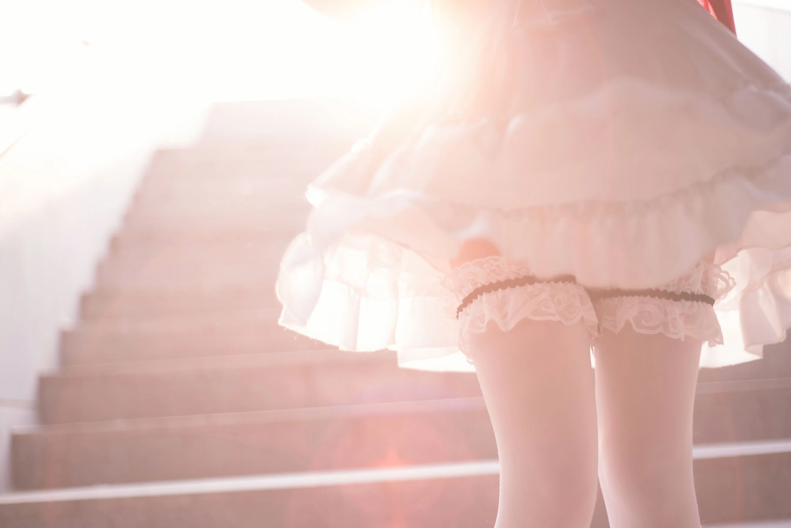 萌妹白易子教主 – 加藤惠插图4