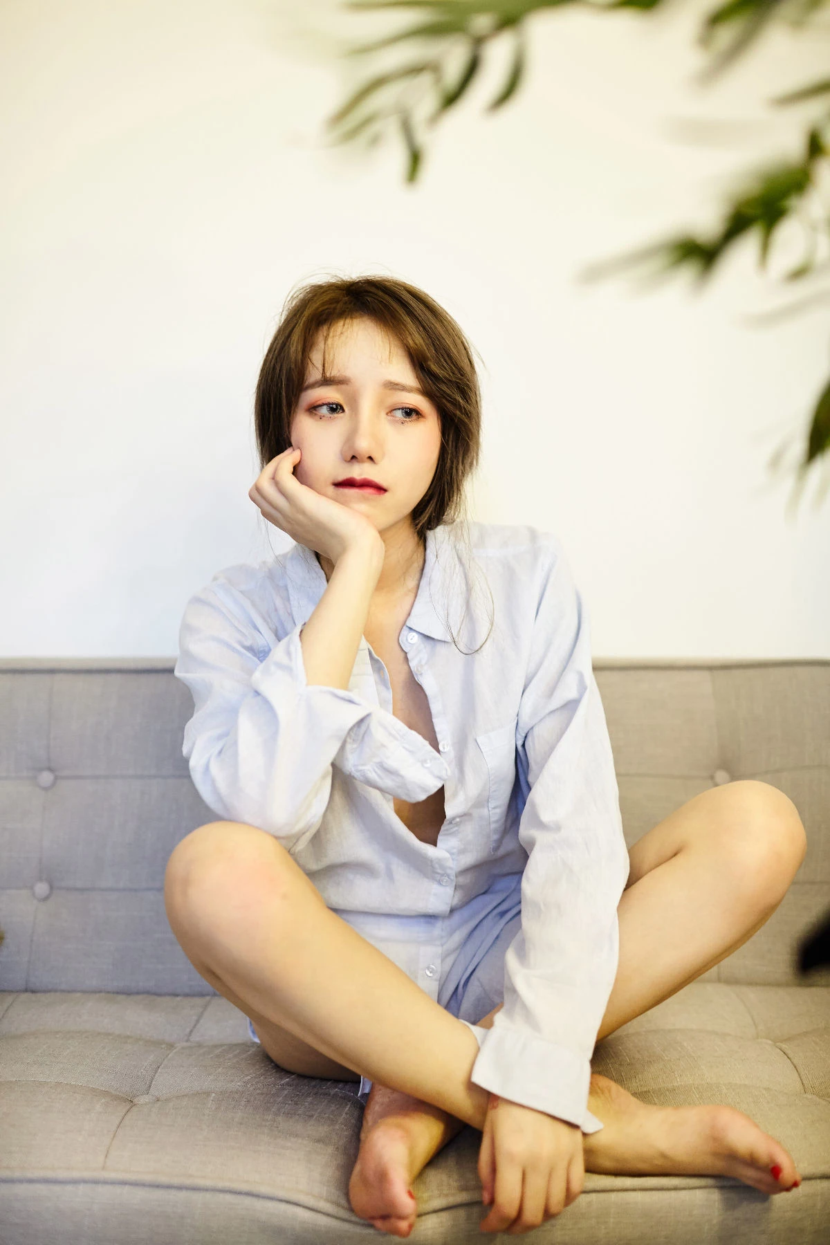 洛丽塔大哥 – 灰衬衫插图7