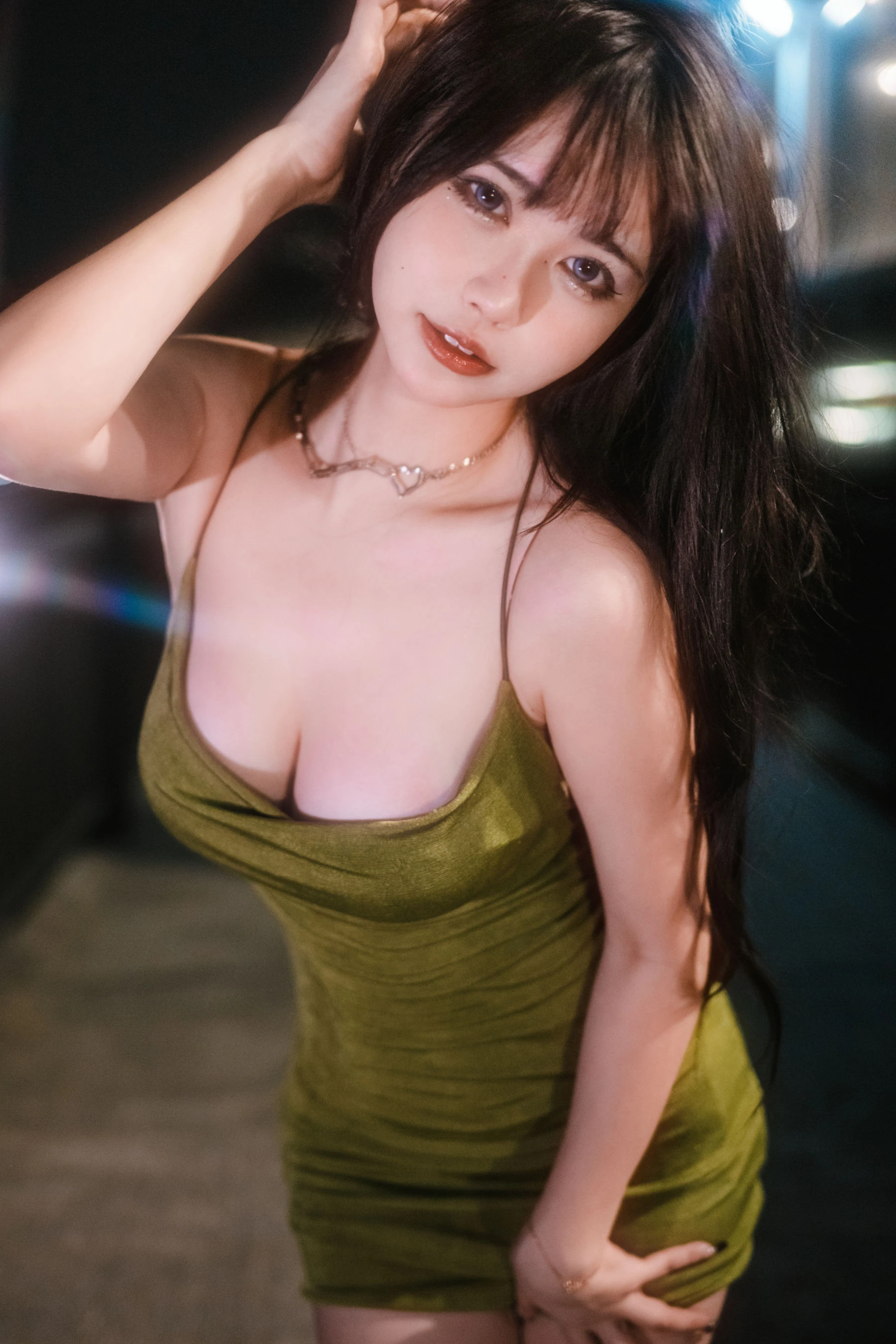 Tina很妖孽呀 – 绿色连衣裙插图4