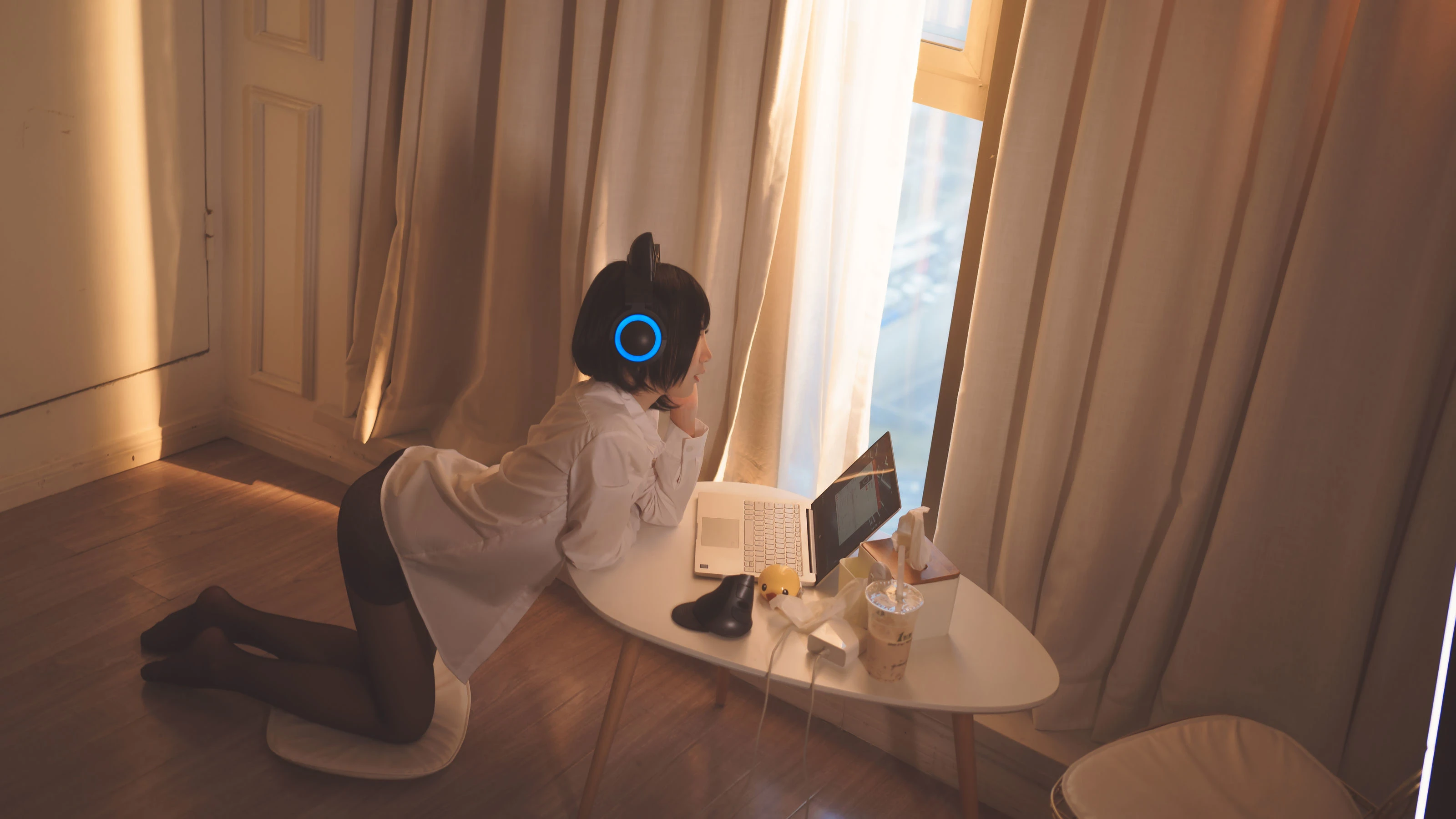 面饼仙儿 – 猫耳耳机插图1