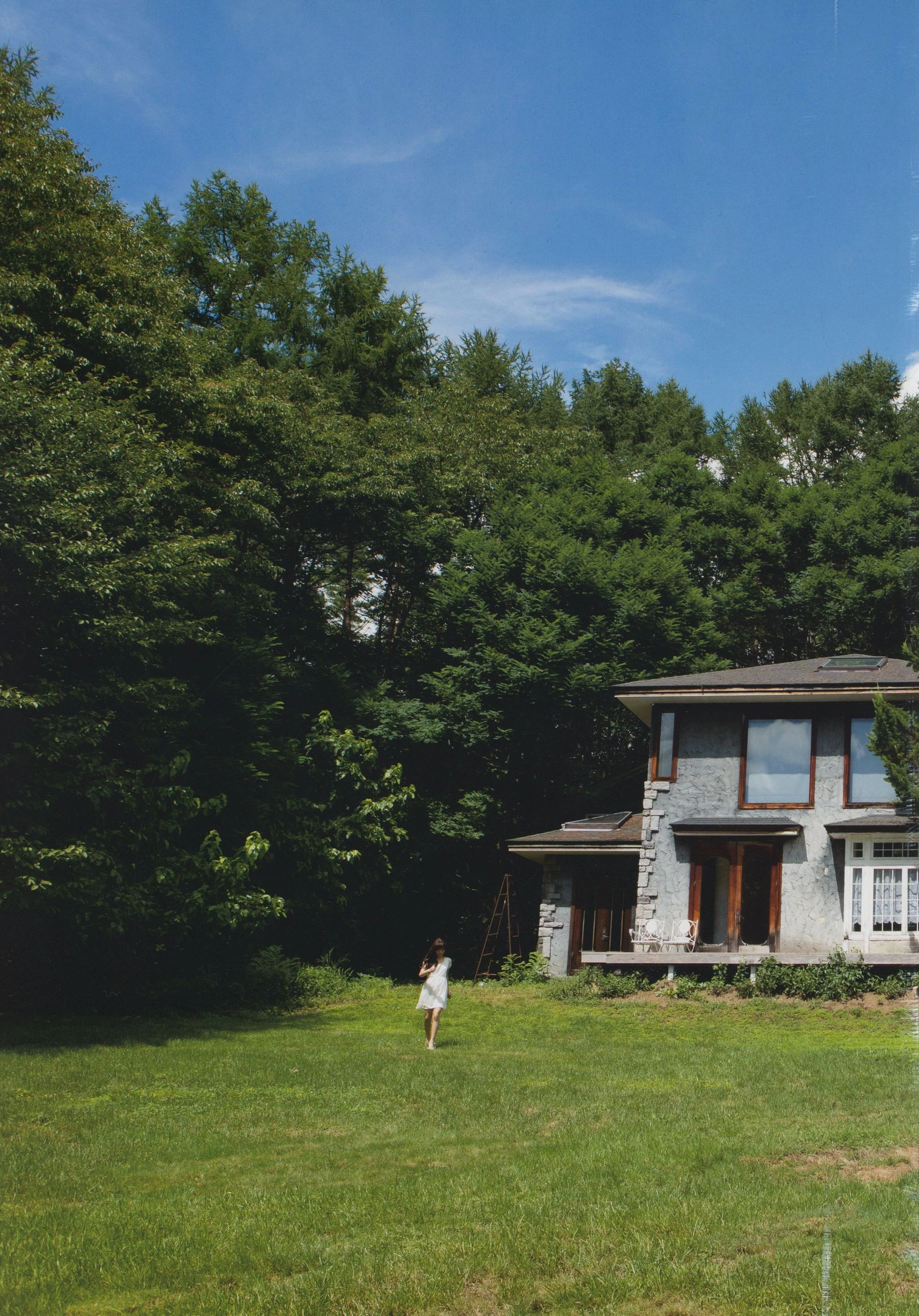 葉山めい 1st.写真集「May I …」插图2