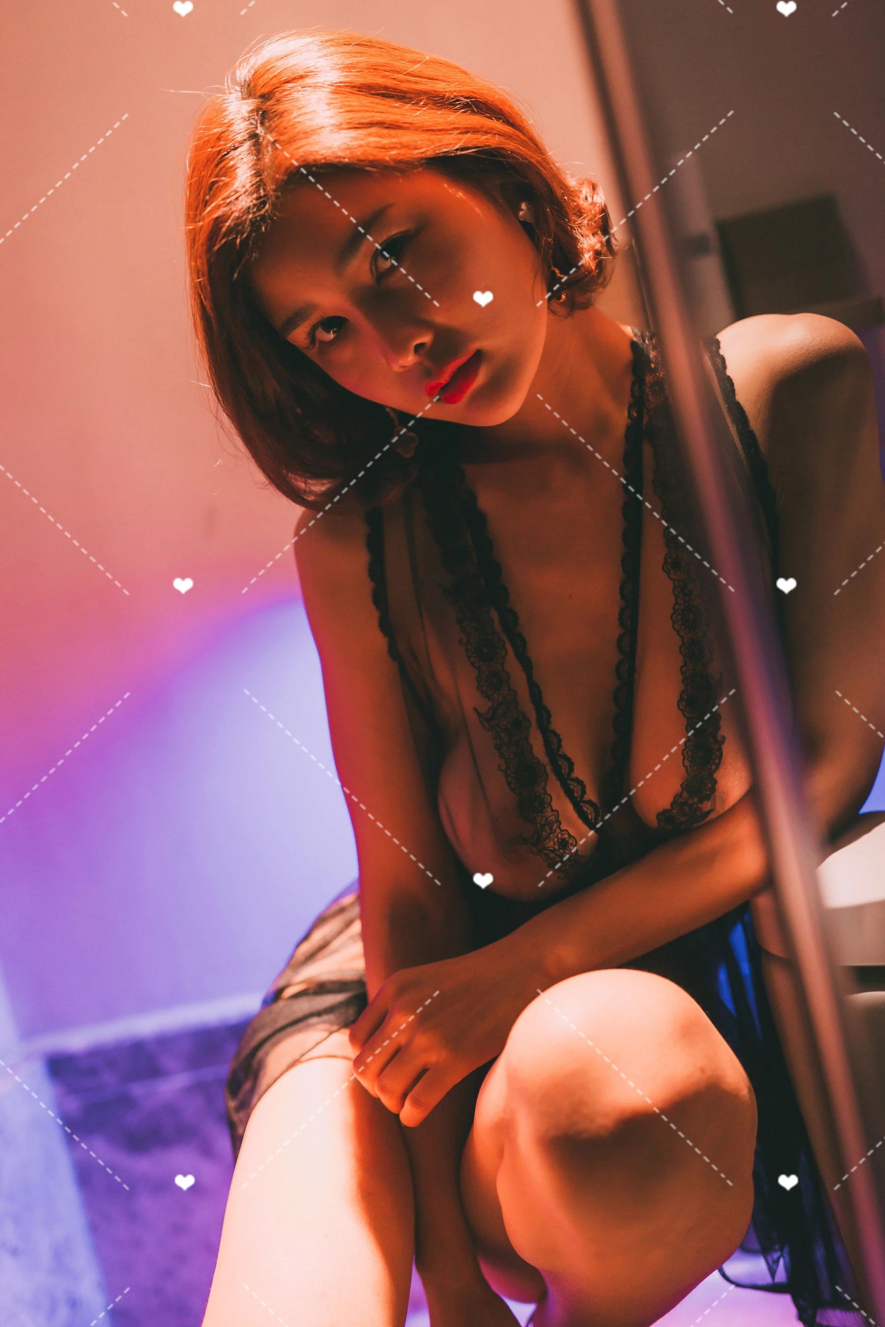 闫盼盼 2018年7月写真《透视》插图5