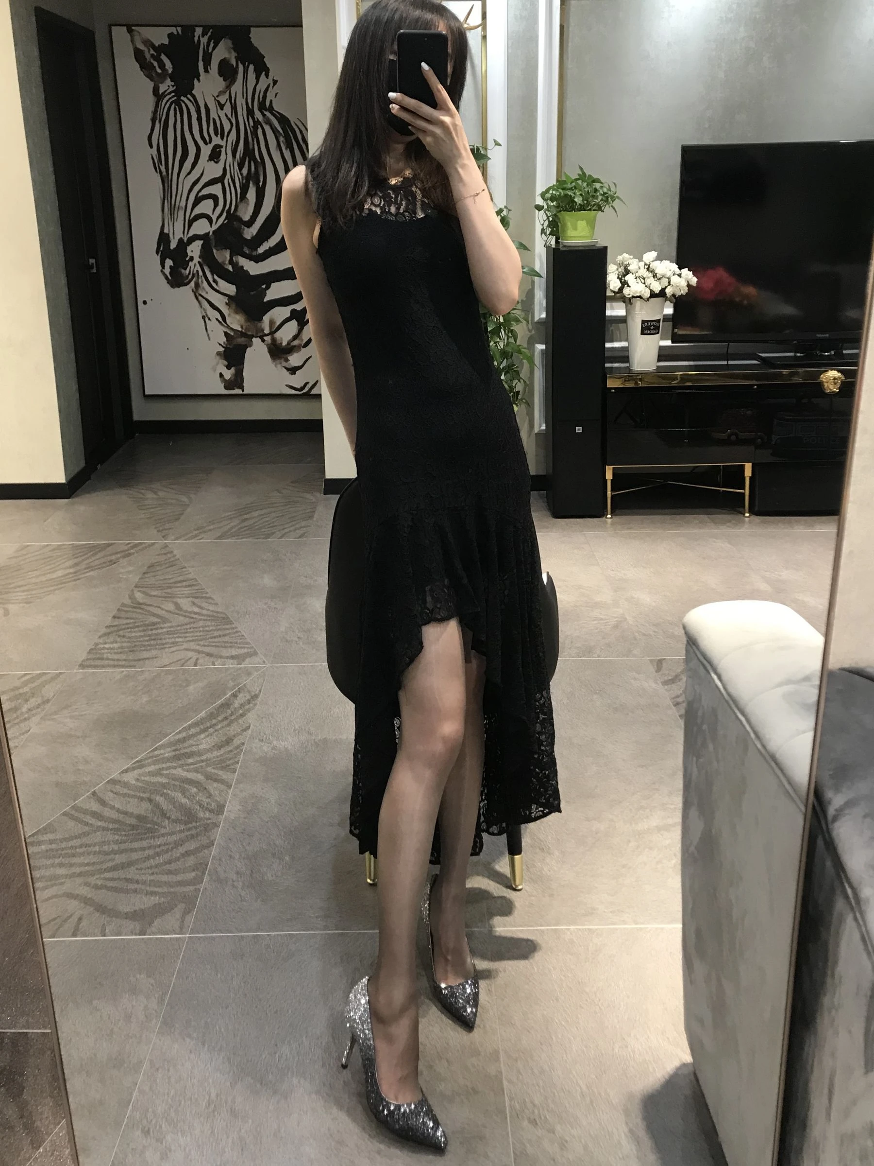 丝足博主麋鹿_Monroe 2020.05.14 名媛黑丝插图3