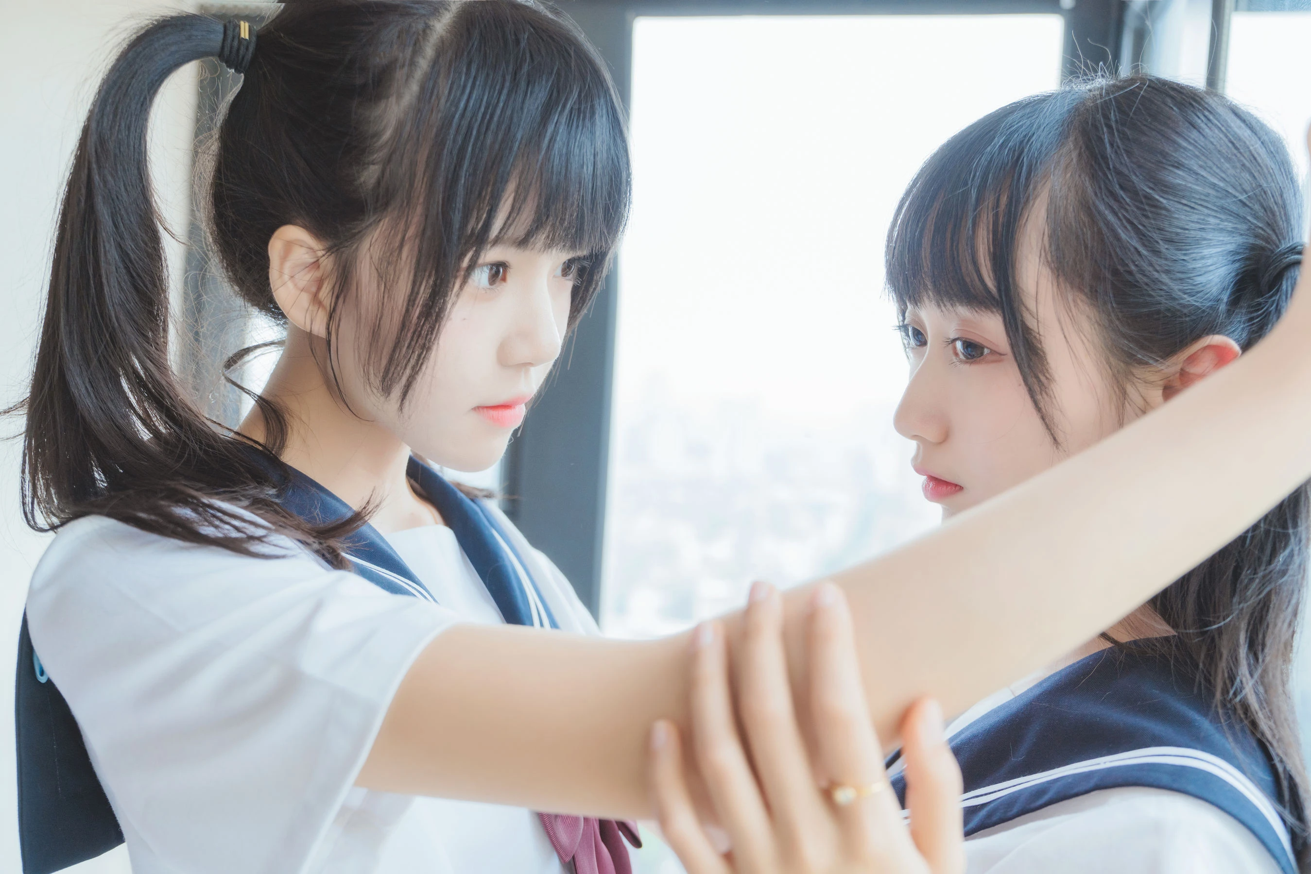 萌系小姐姐木绵绵OwO&桜桃喵 她(制服×制服)插图2