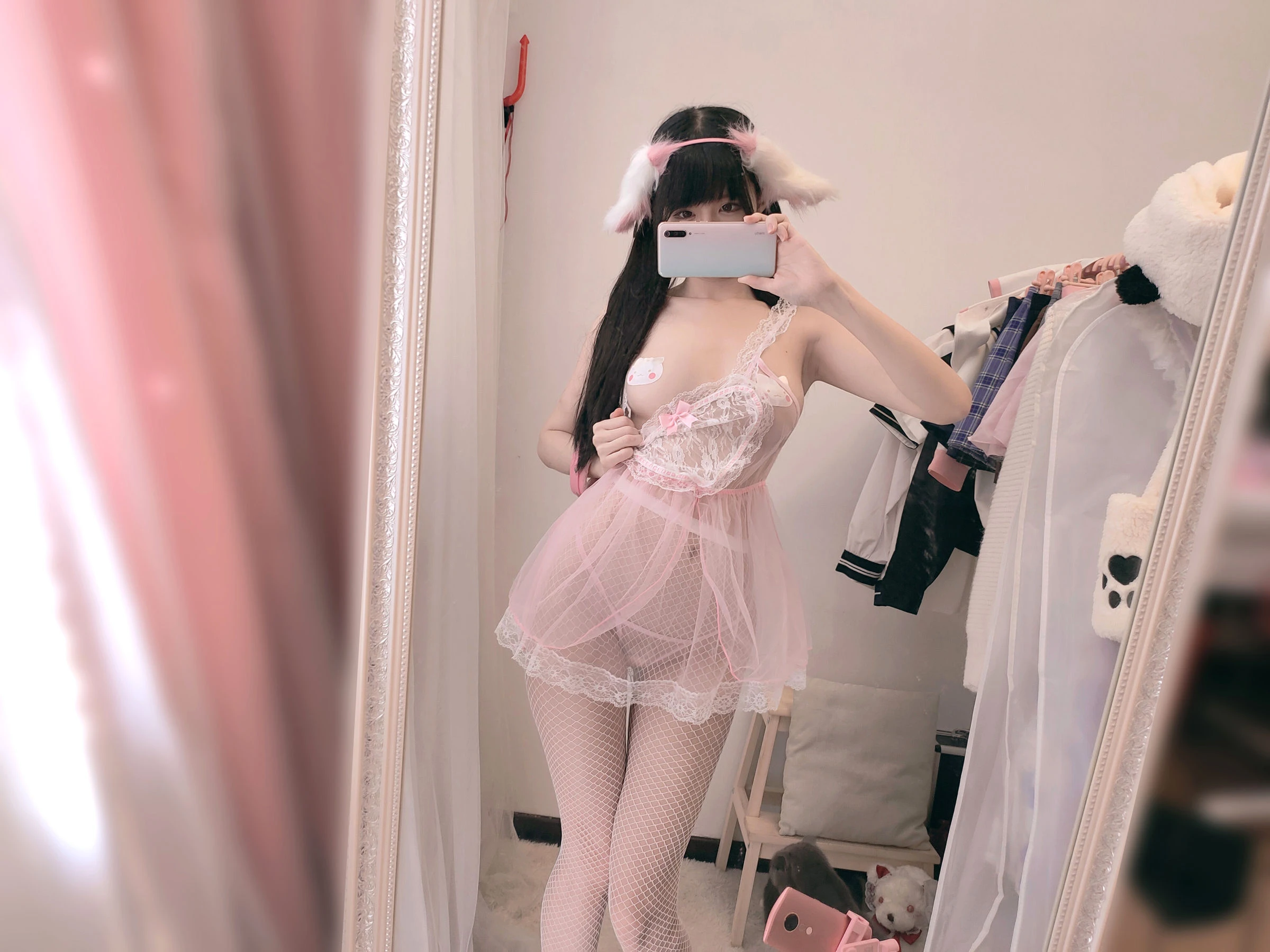 NAGISA魔物喵[fantia] – ピンクのレースのうさぎ插图1