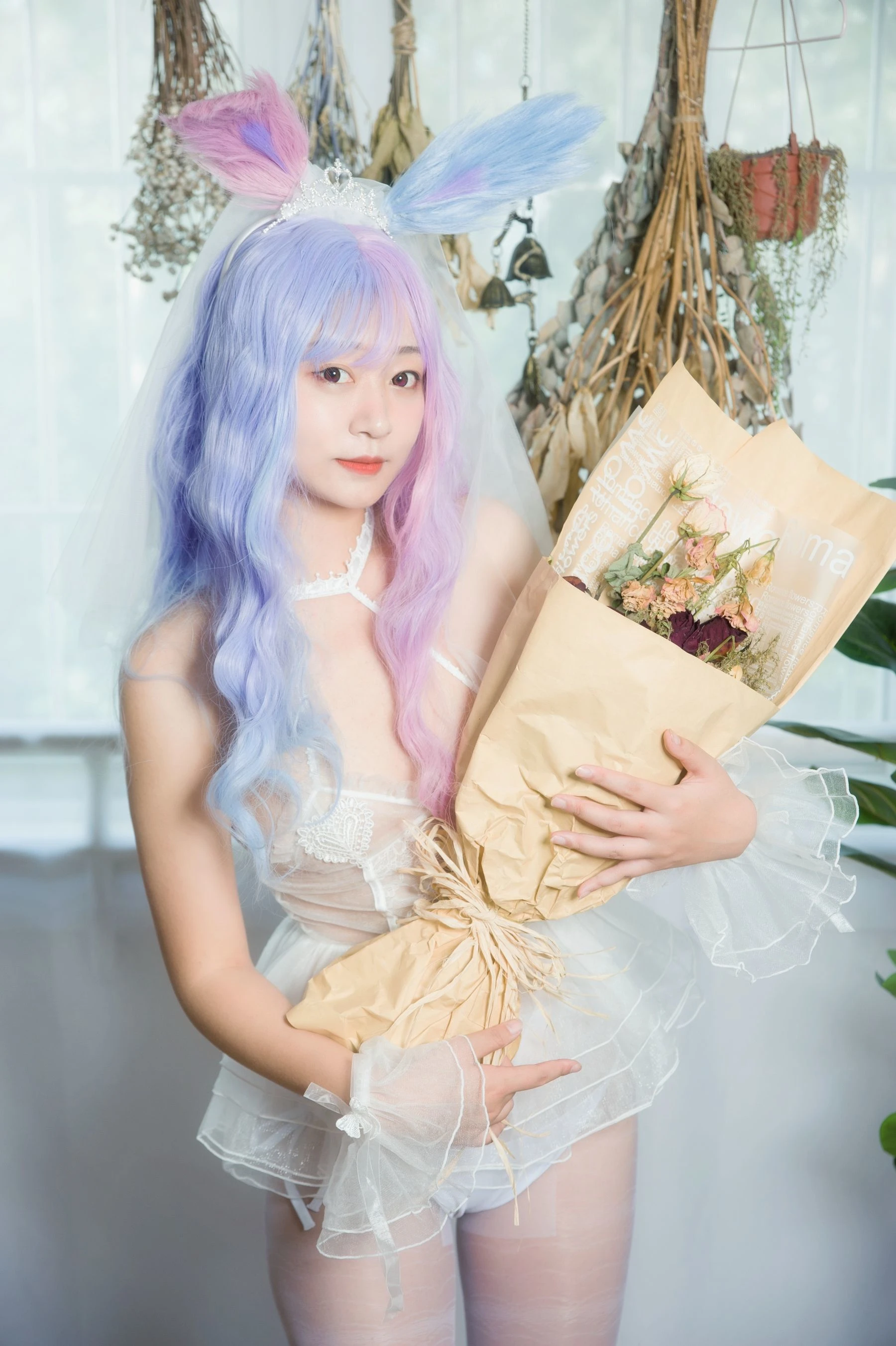 动漫博主大碗排面 婚纱兔白丝婚纱插图4