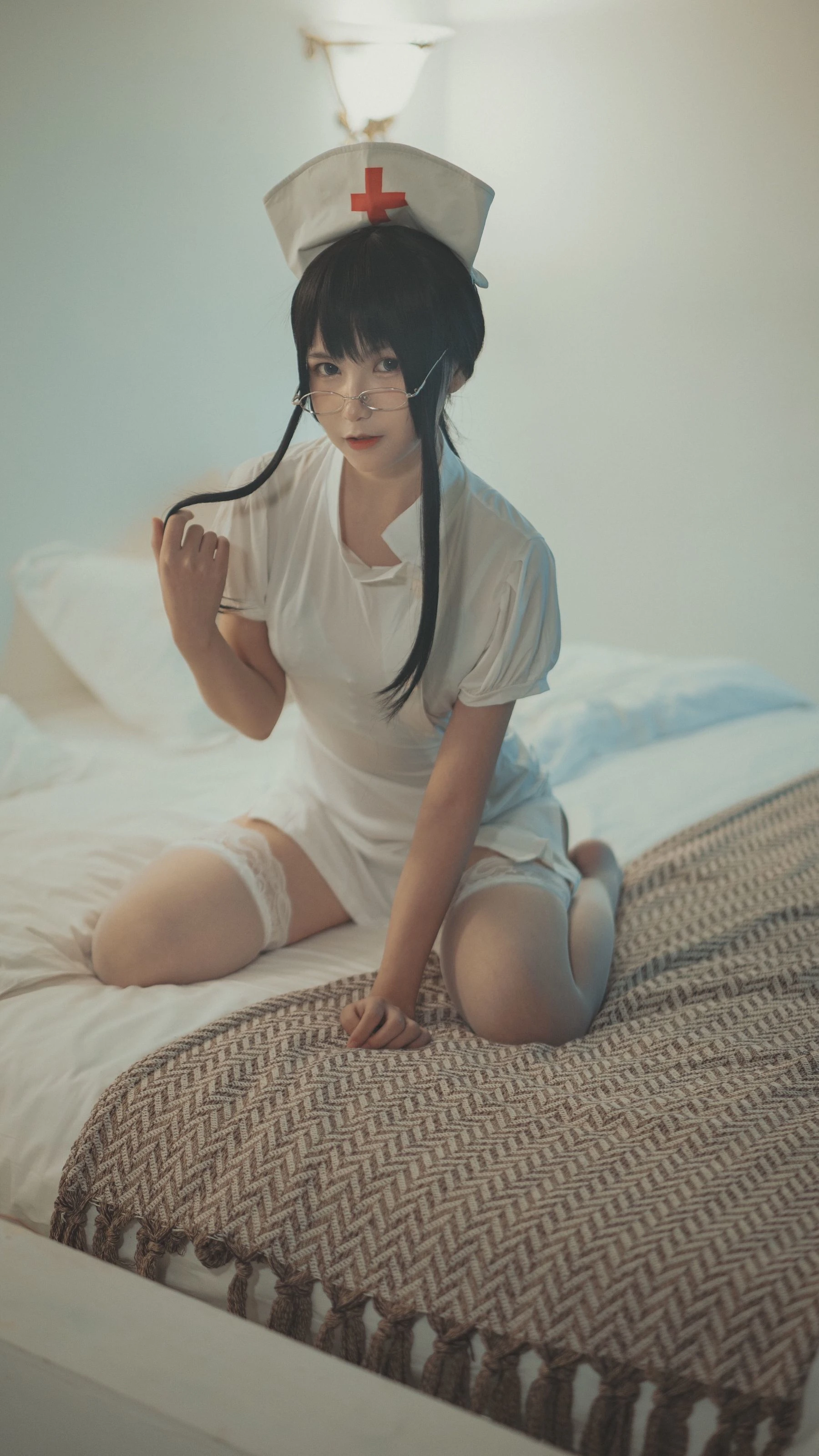 COSER美女逐月su 小护士插图6
