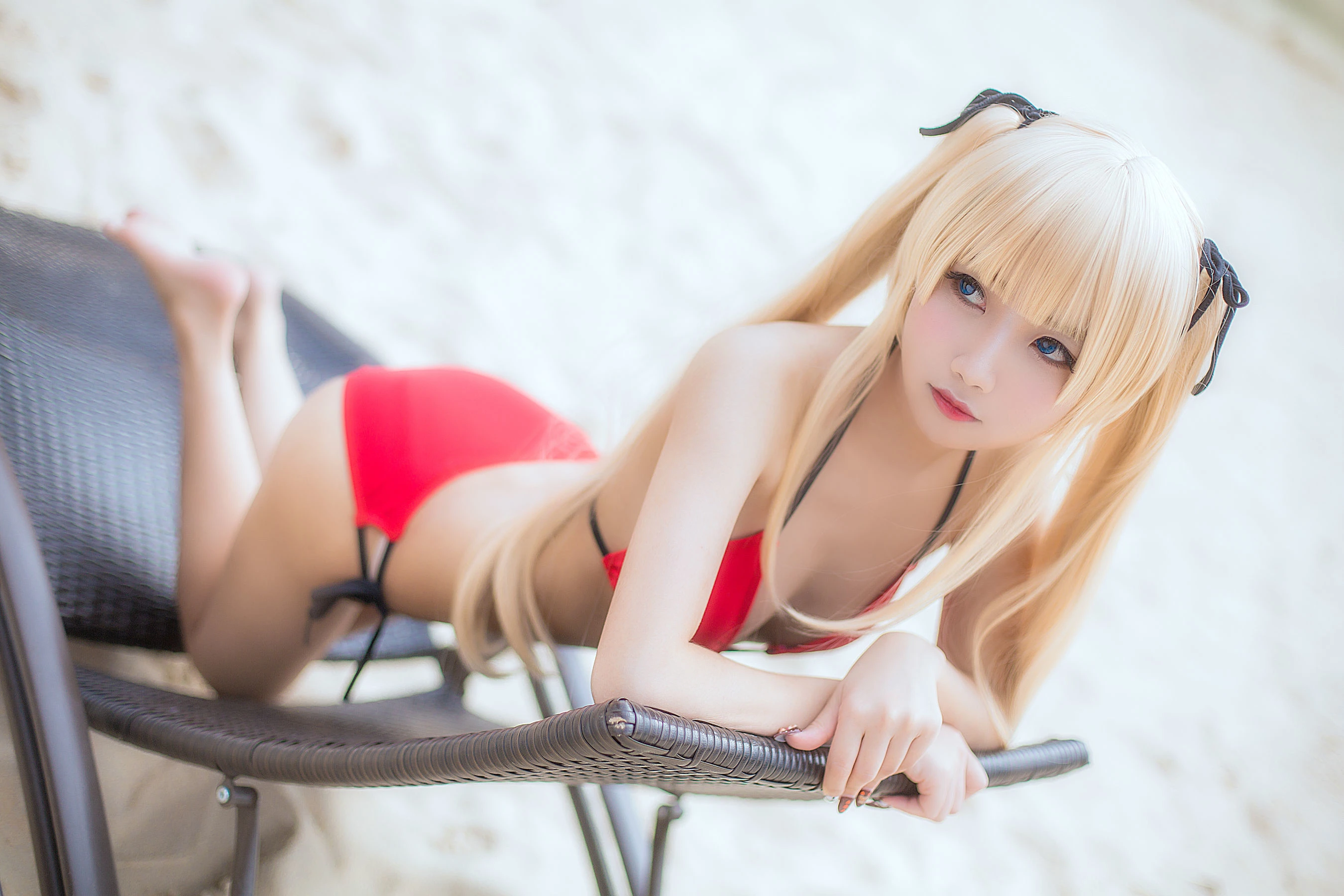 鬼畜瑶 – 泳装魔女插图1