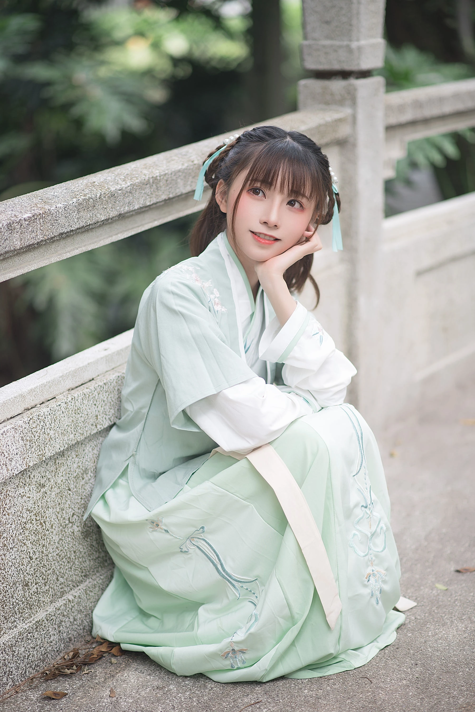 动漫博主Kitaro_绮太郎 娉娉袅袅十三余，豆蔻年华二月初插图6