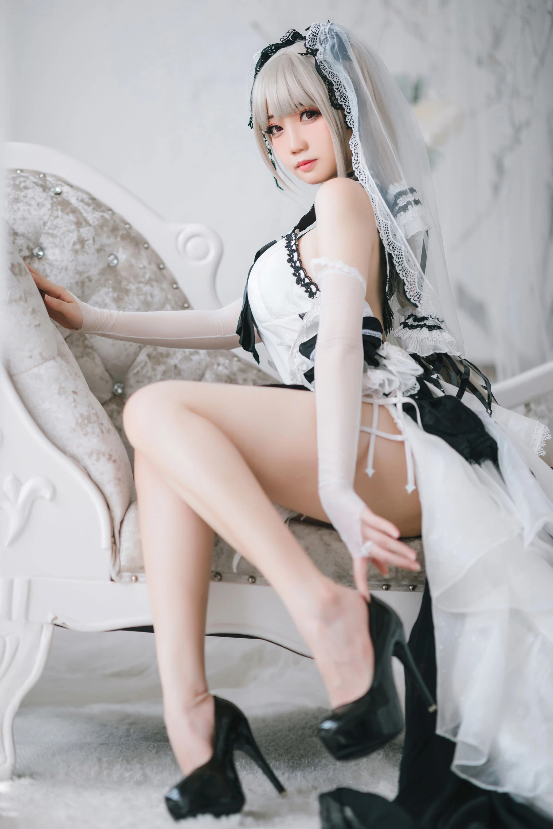 焖焖碳 – 可畏礼服插图2