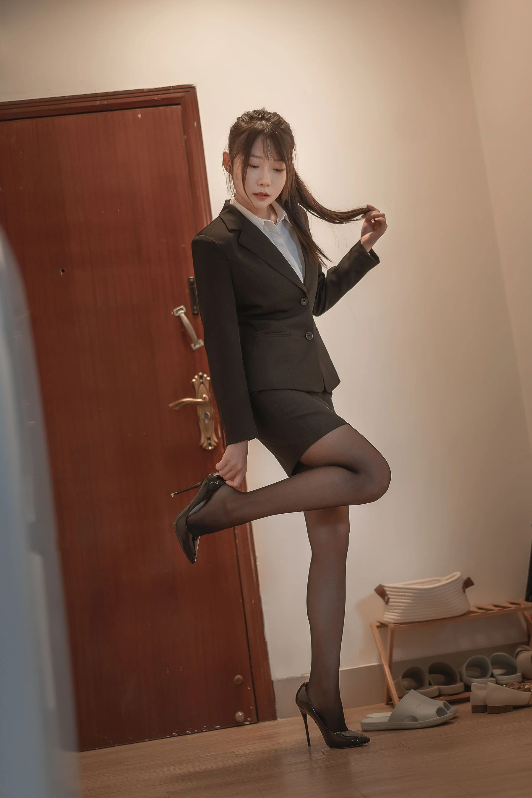 香草喵露露 – 民宿下班回家插图4