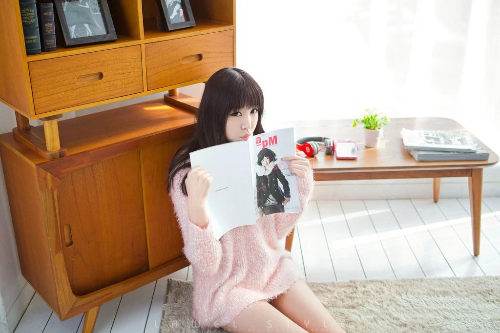 韩国妹子洪智妍 Hong Ji Yeon 家居插图5