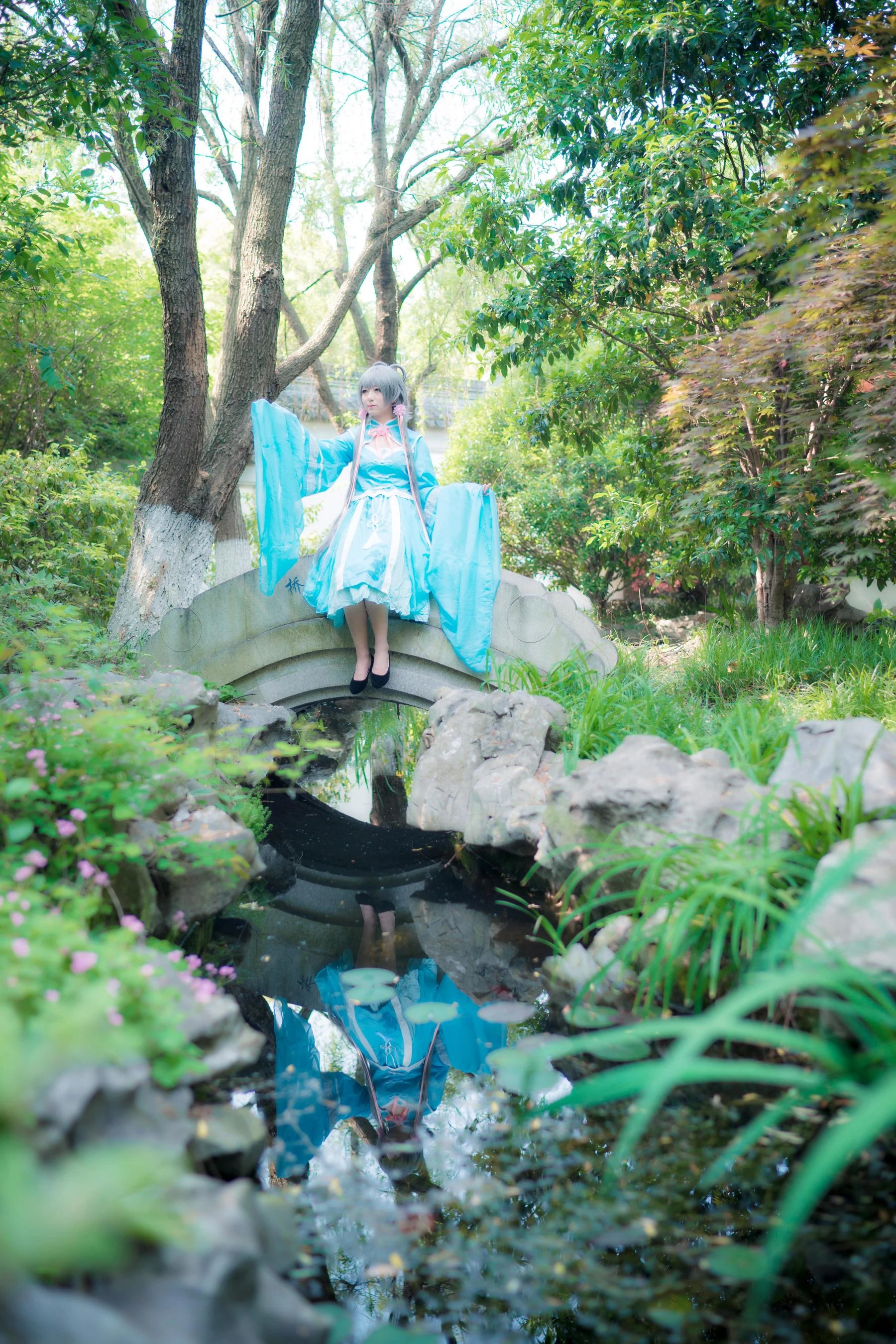 小姐姐弥音音ww – 洛天依插图5