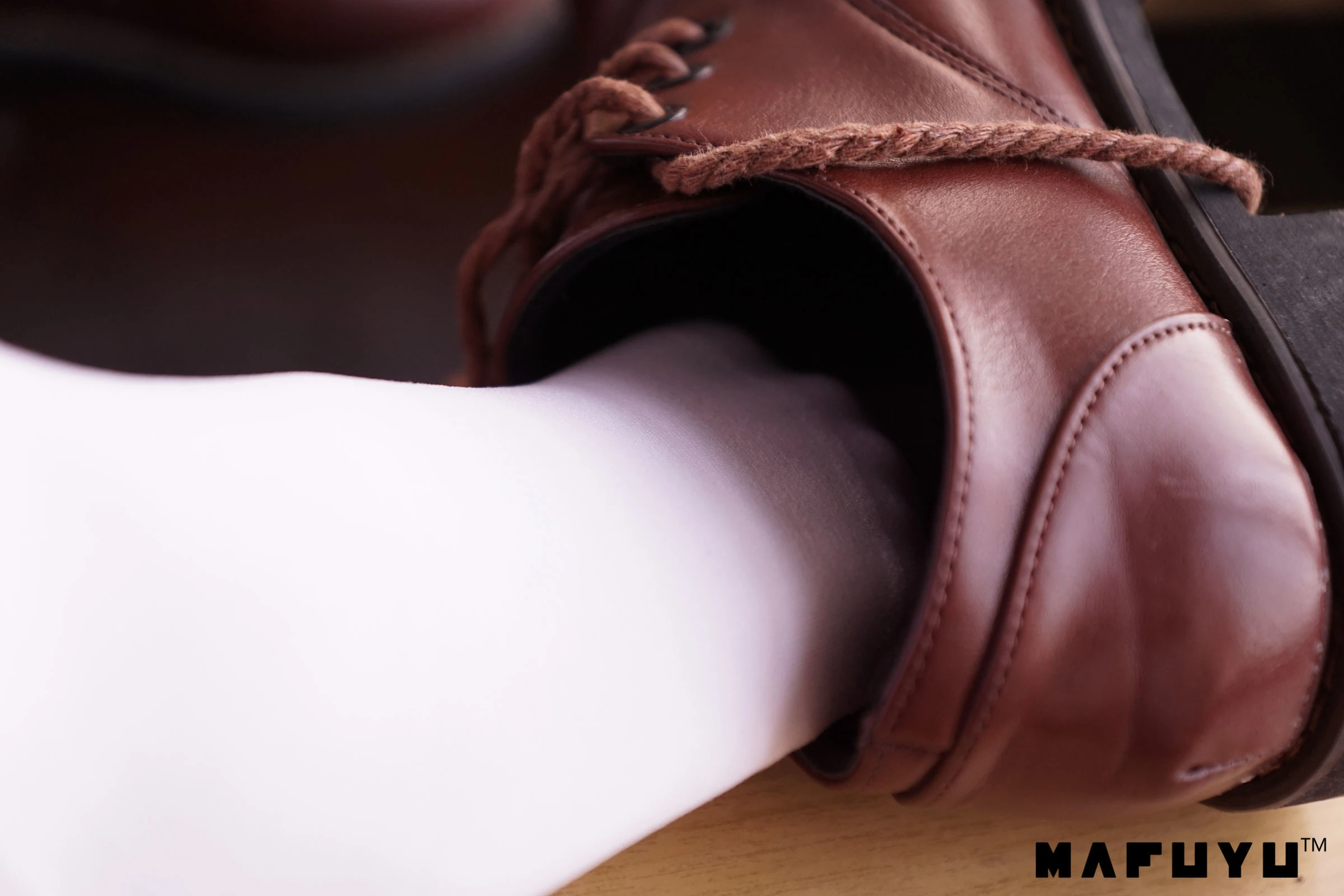 神楽板真冬 红JK白过膝系列套图插图5