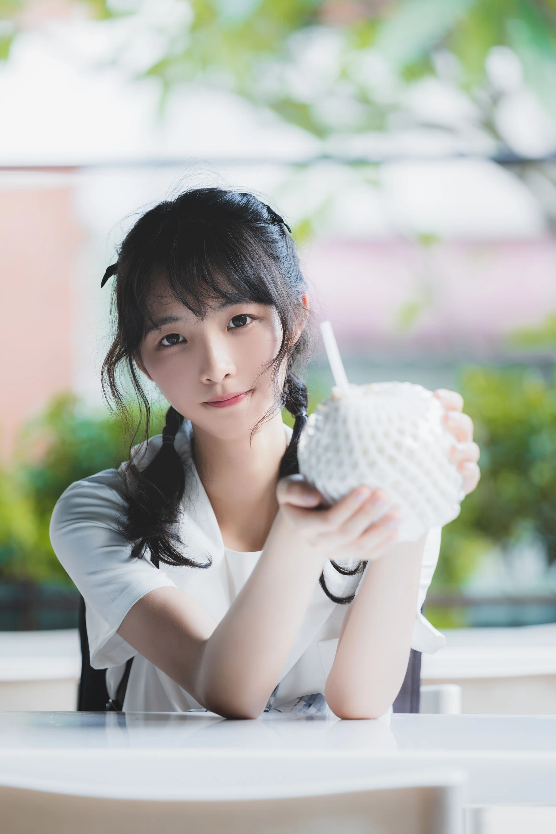 清纯妹子西瓜 制服插图1