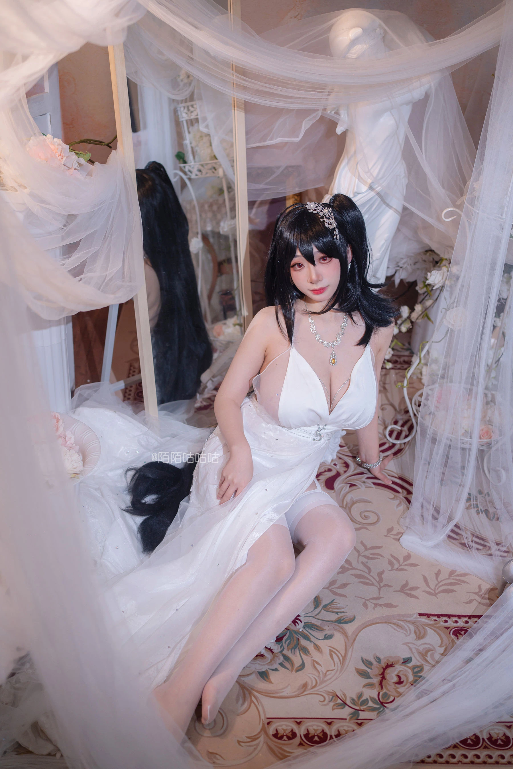 Cosplay美女韶陌陌 – 大凤 婚纱插图2