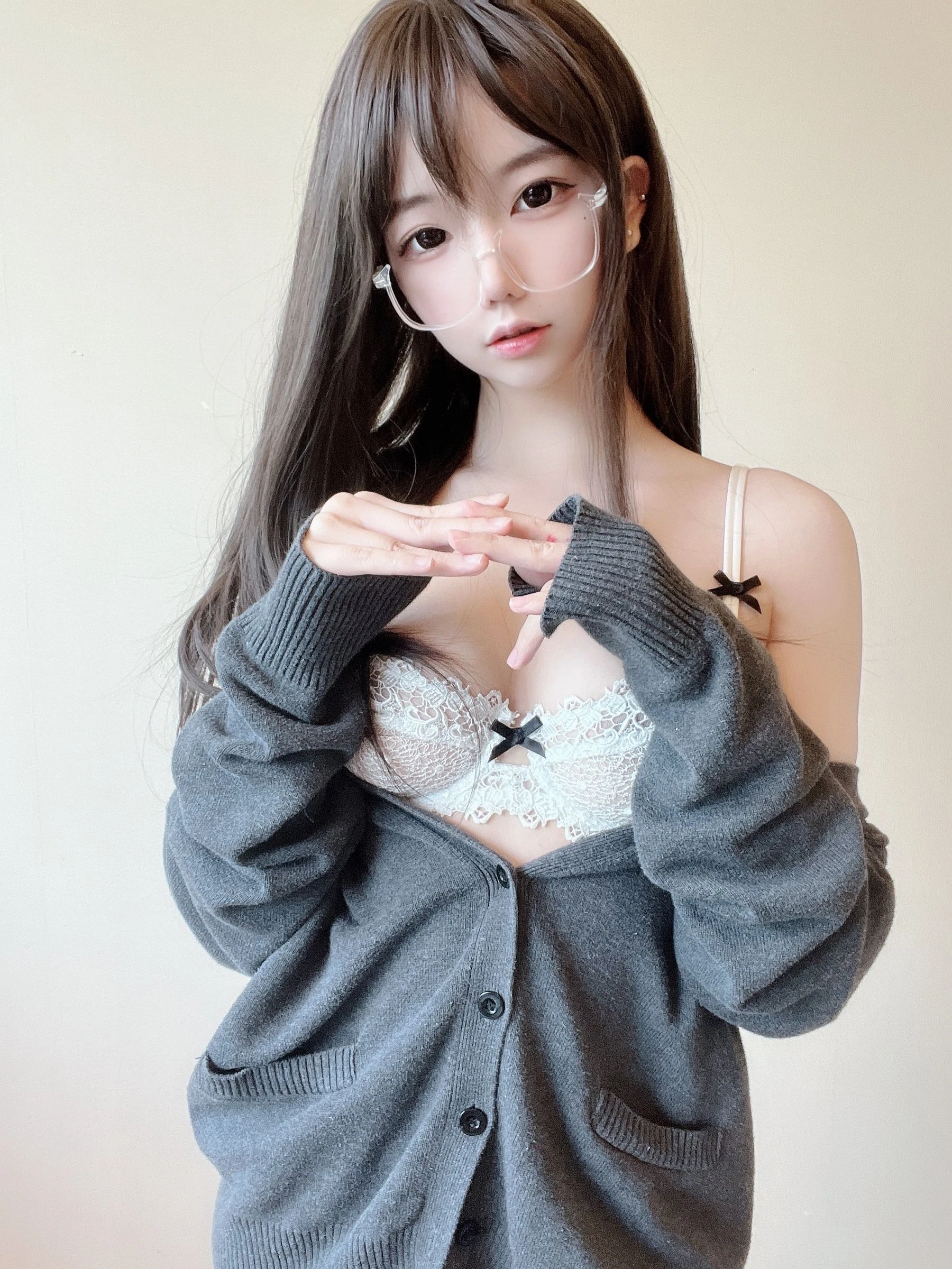 莉犬酱 – 黑丝白蕾丝插图7