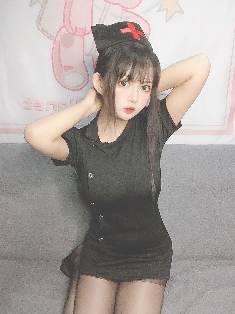 大眼萌妹黑猫猫OvO – 护士喵插图1