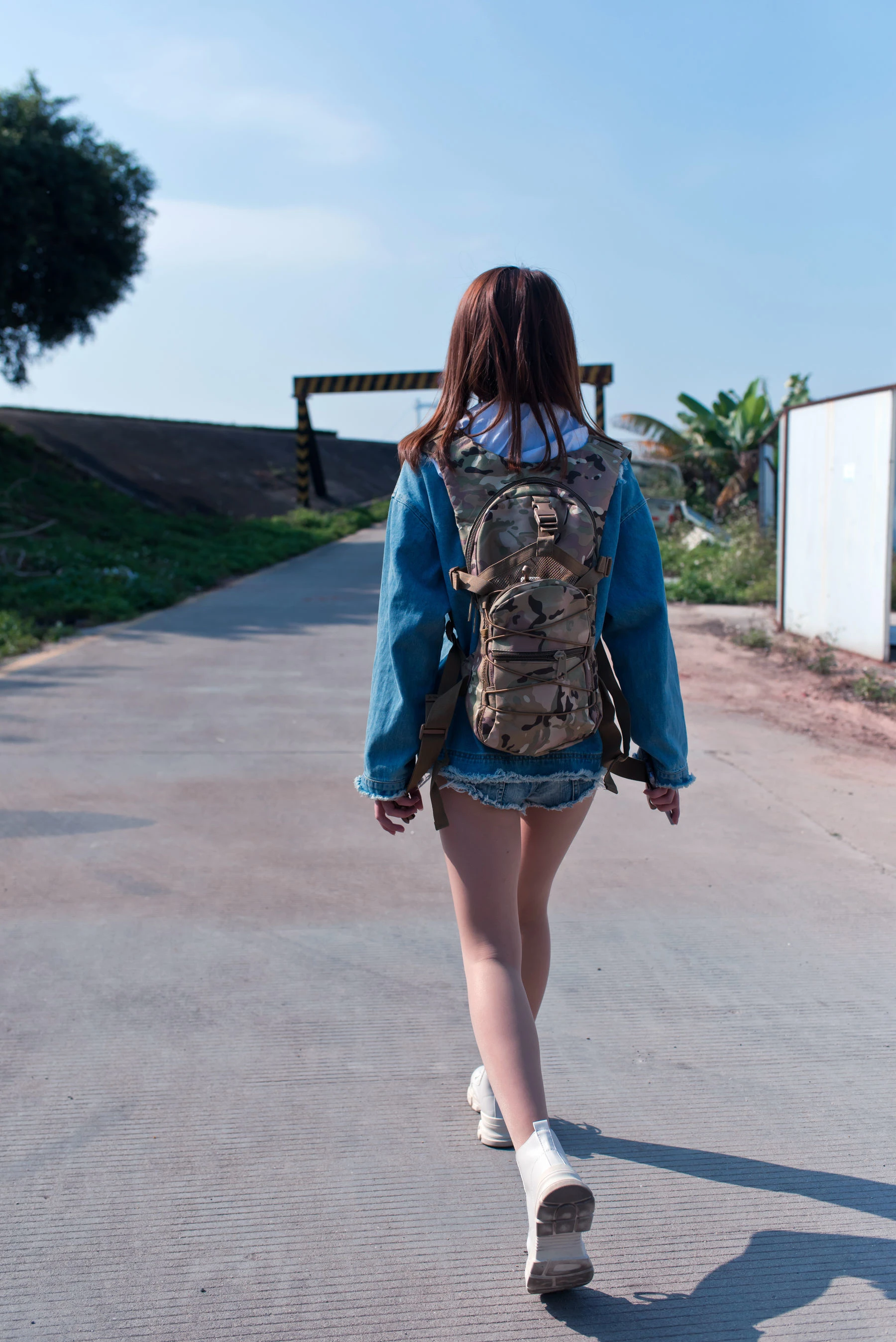 尤物清水由乃 御风街拍 轻水海鸥岛RS牛仔街拍插图3