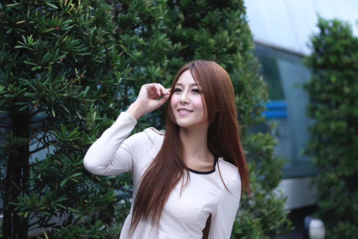 Winnie小雪/庄咏惠《捷运南港站.南港火车站外拍》插图5