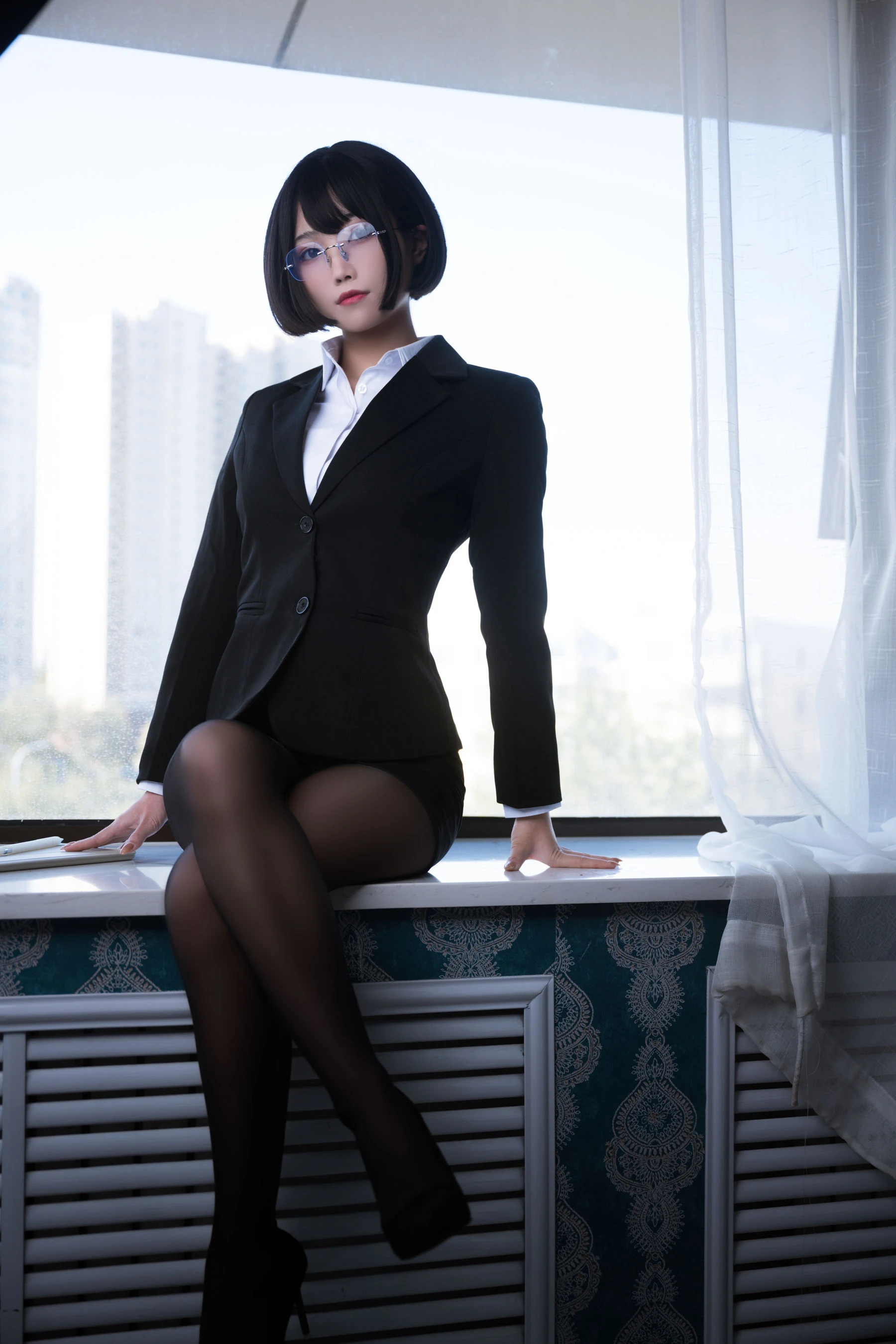 Cosplay汪知子 – 黑丝OL插图3