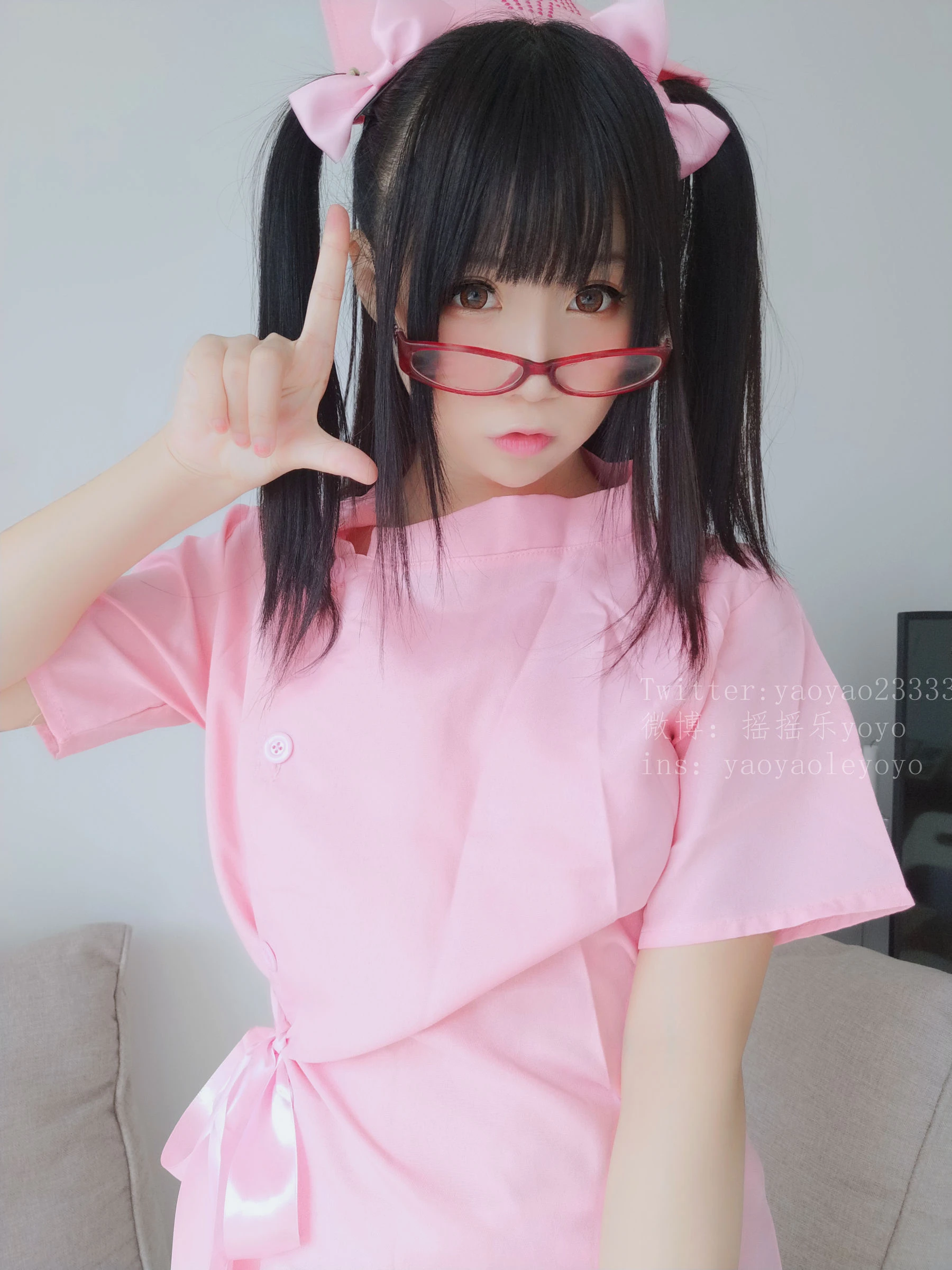 萌妹子Coser摇摇乐yoyo 可爱粉色护士插图6
