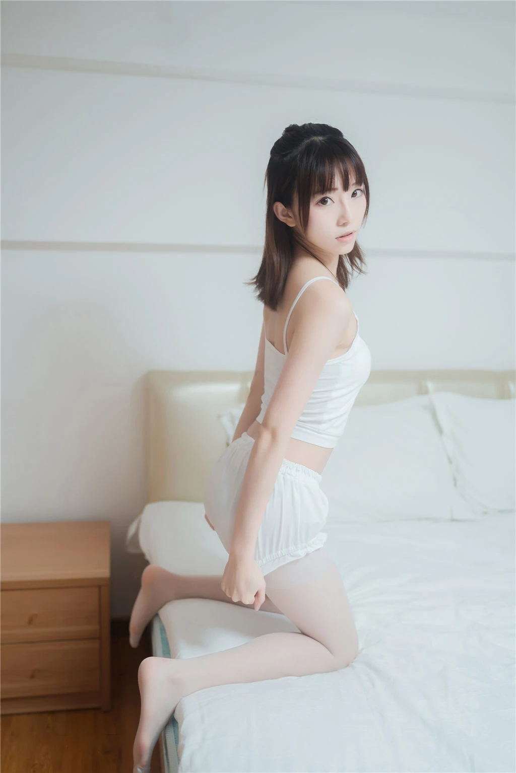 动漫博主Kitaro_绮太郎 – 白丝套装插图4