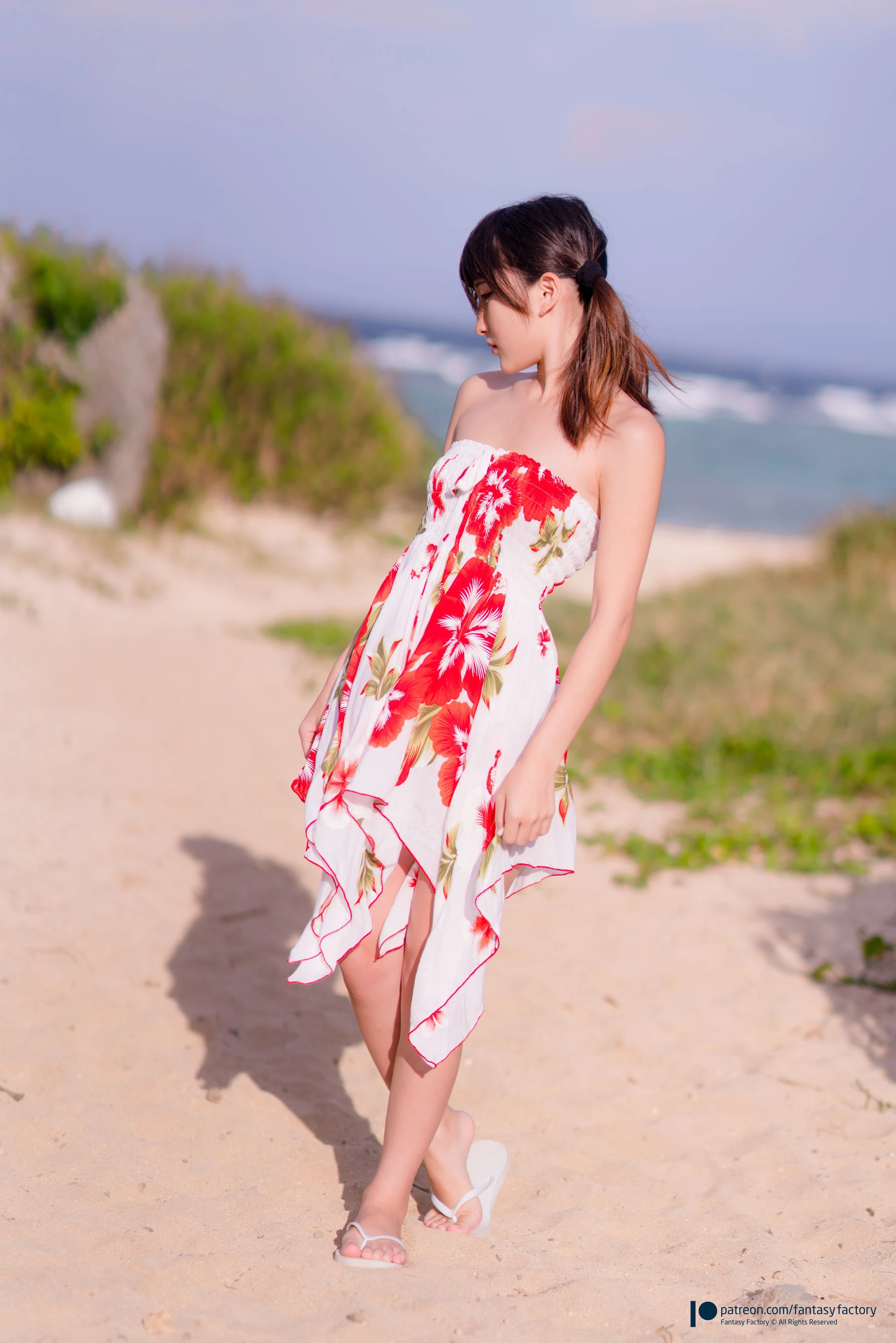 [Fantasy Factory] 小丁Cosplay – 居家 沙滩 浴室插图6