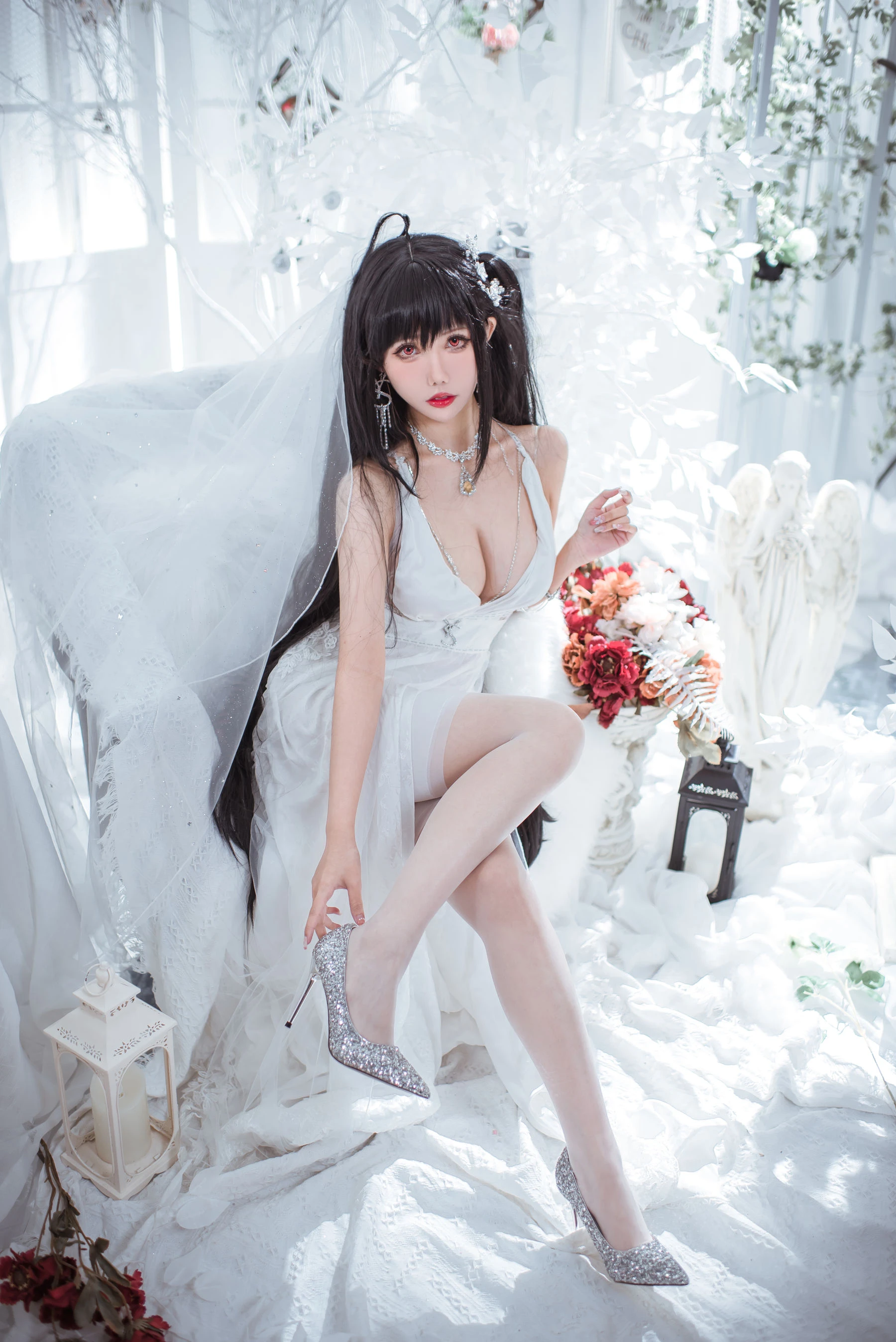 仙女月 – 大凤纯白婚纱|图集秀