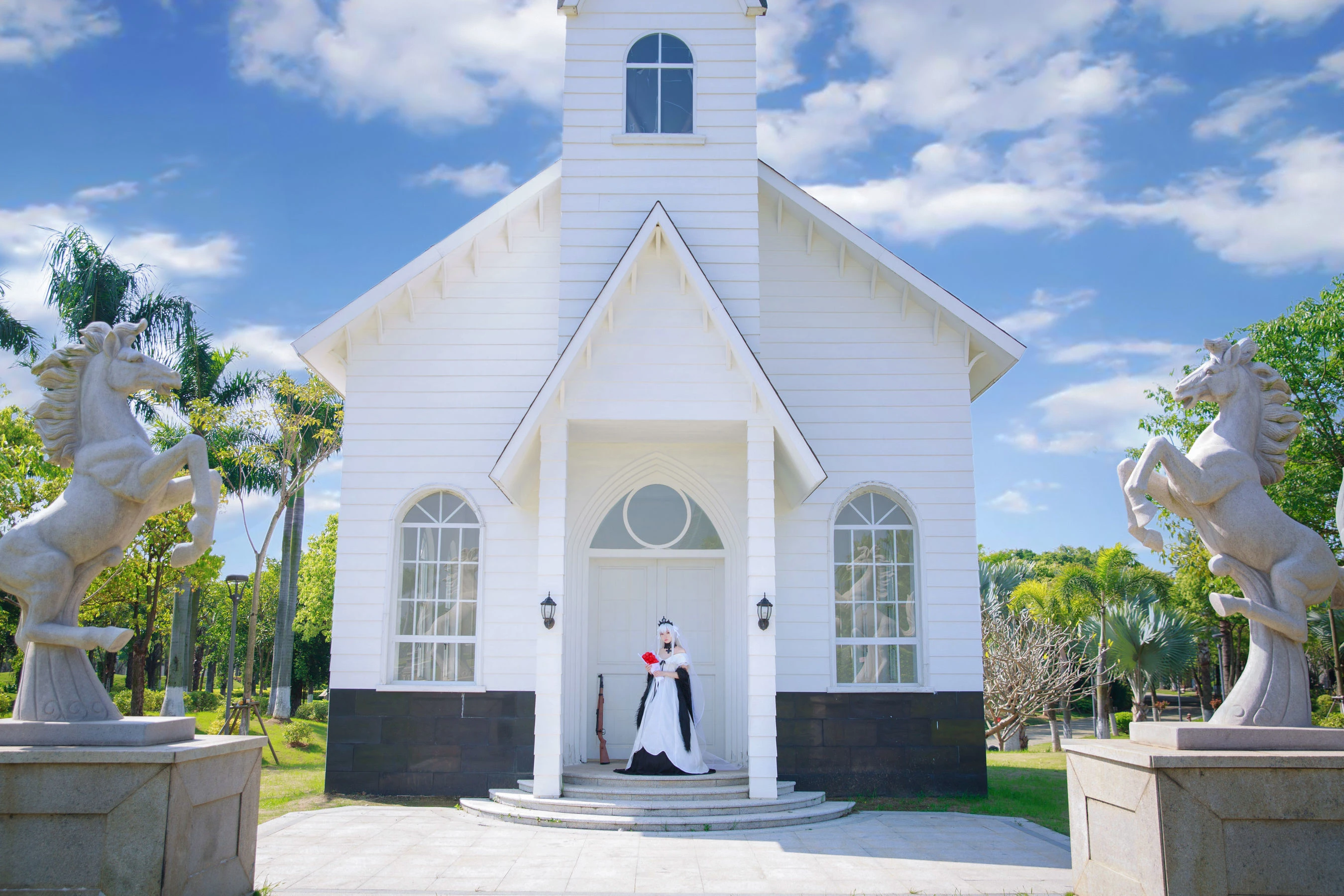 动漫博主G44不会受伤 – 98K婚纱 德皇插图1