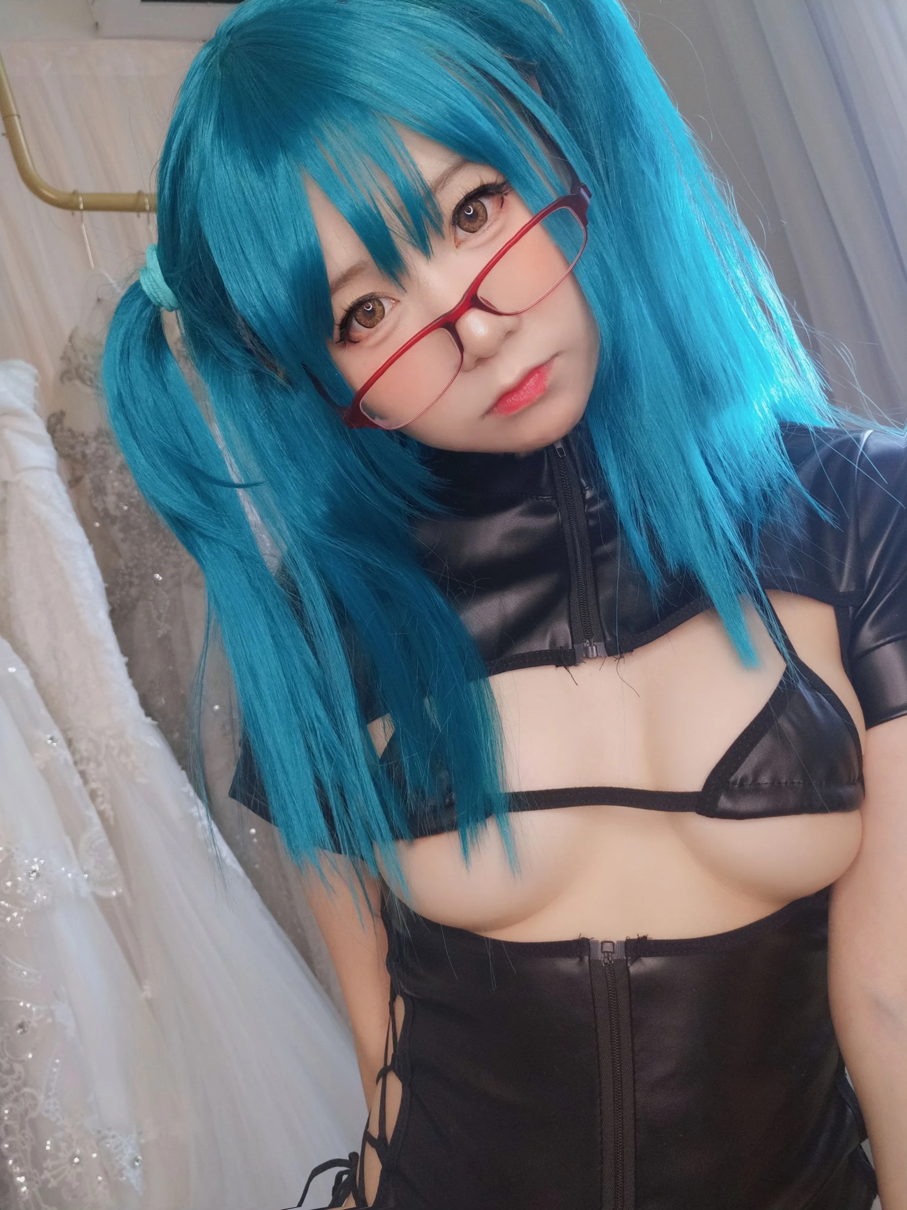 萌妹子Coser摇摇乐yoyo fantia 皮衣少女插图6