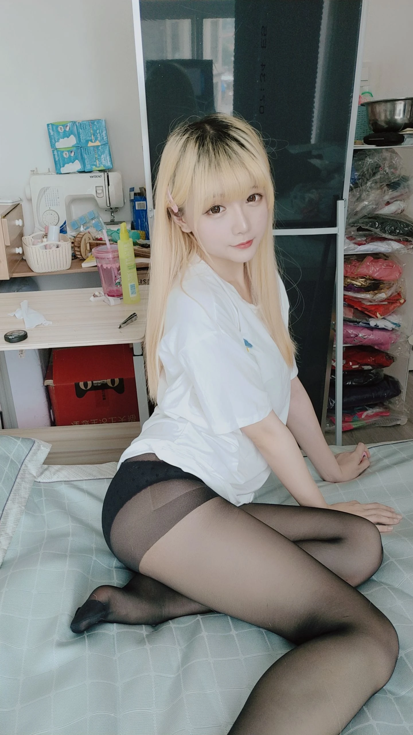 Coser小姐姐星之迟迟 白T恤插图6