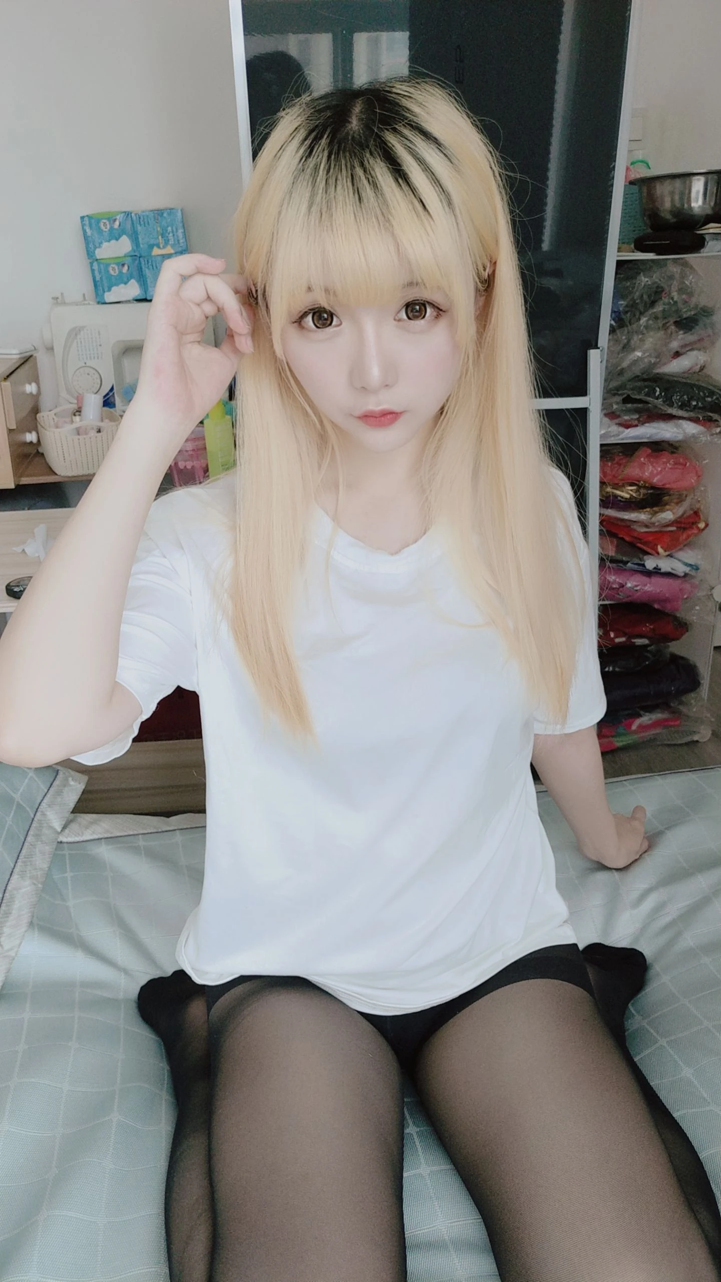 Coser小姐姐星之迟迟 白T恤插图2