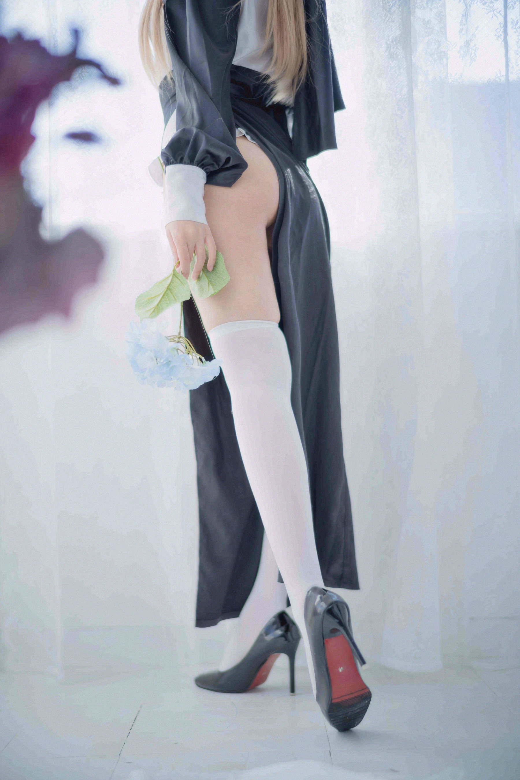 Shika小鹿鹿 – 修女插图4