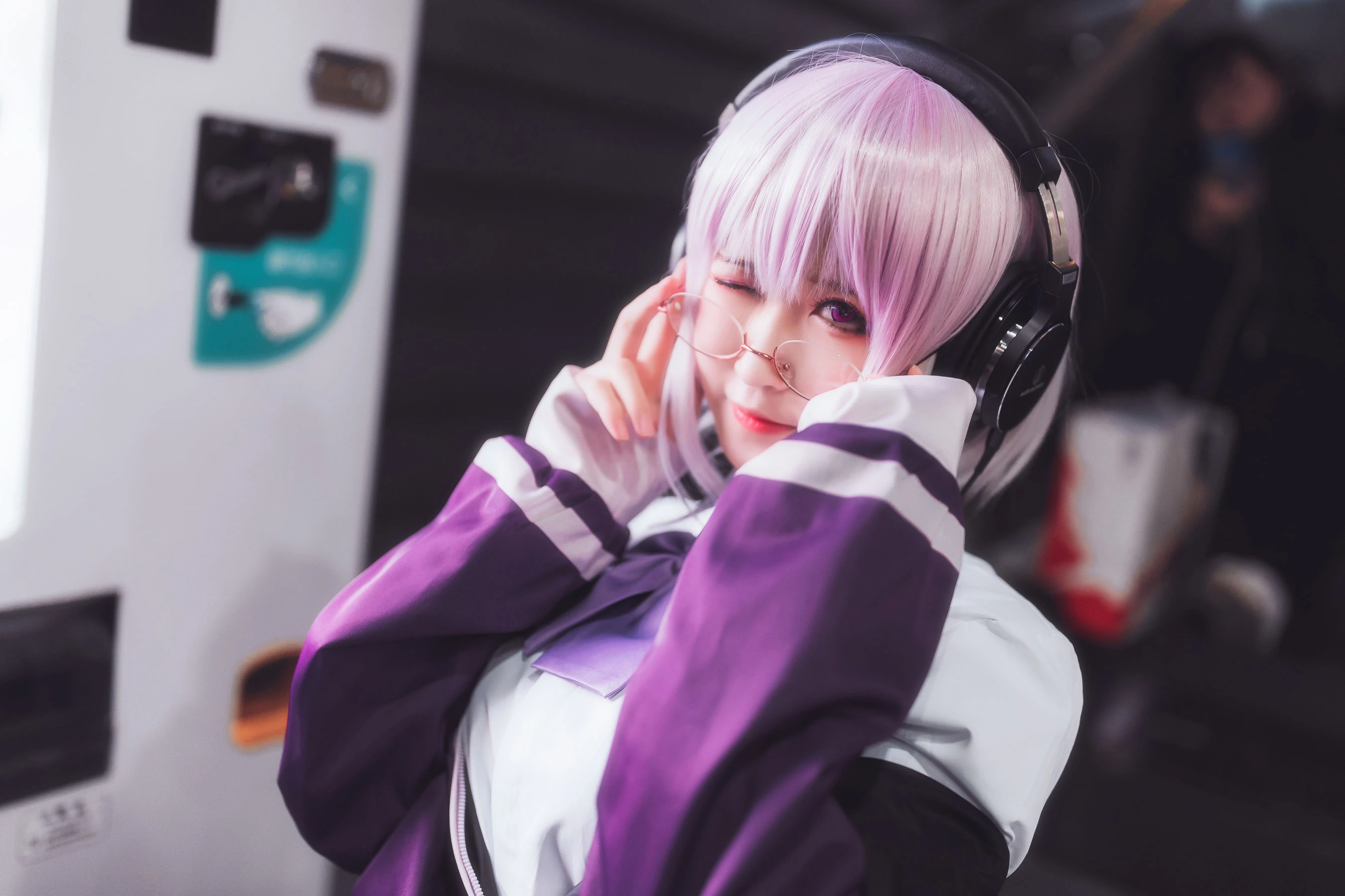 微博妹子三度_69 – 电光超人古立特插图3