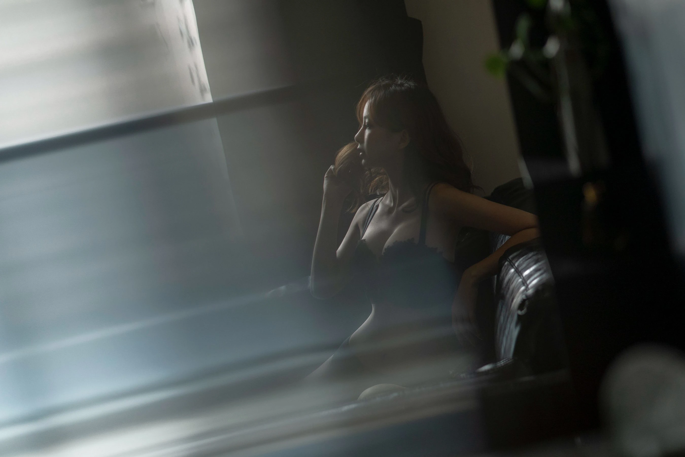 Nicole小月 – 黑色内衣插图1