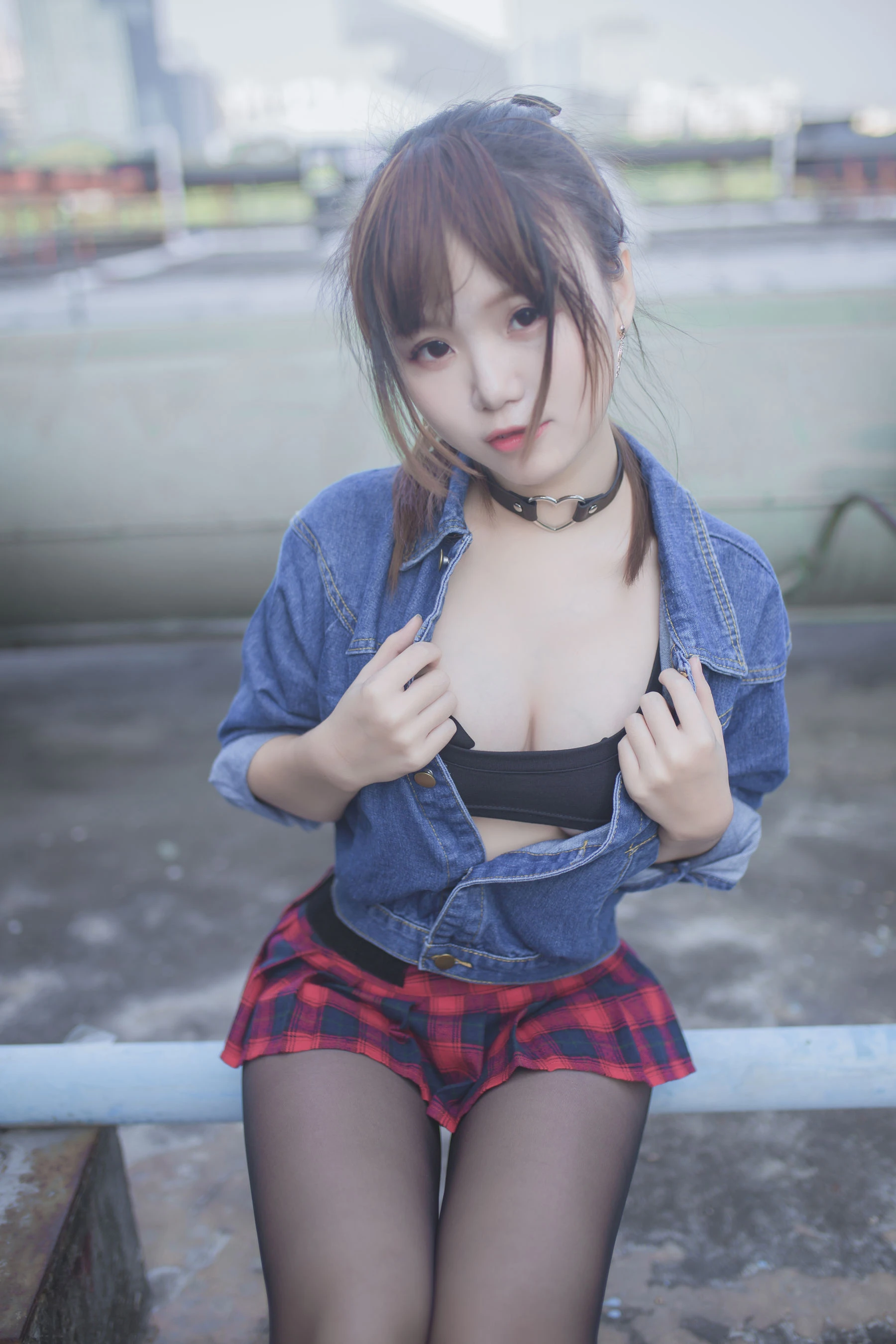 Yoko宅夏《红色格子》插图5