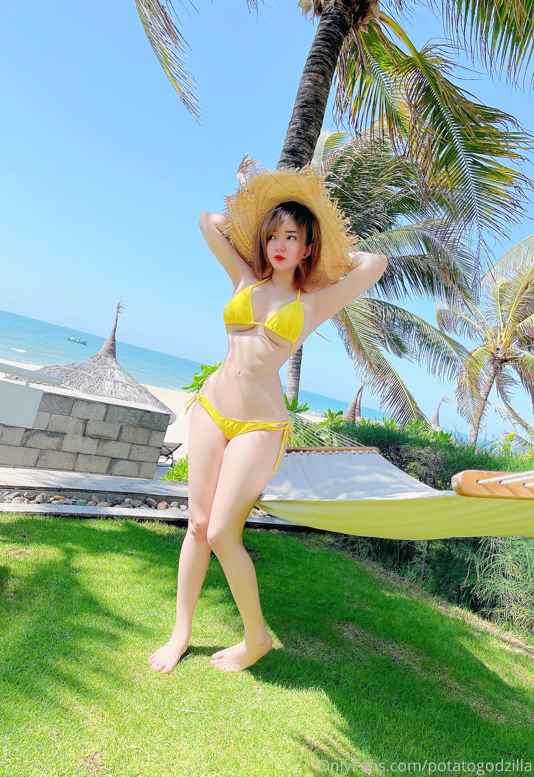 Coser小姐姐Potato Godzilla – Yellow Bikini插图7